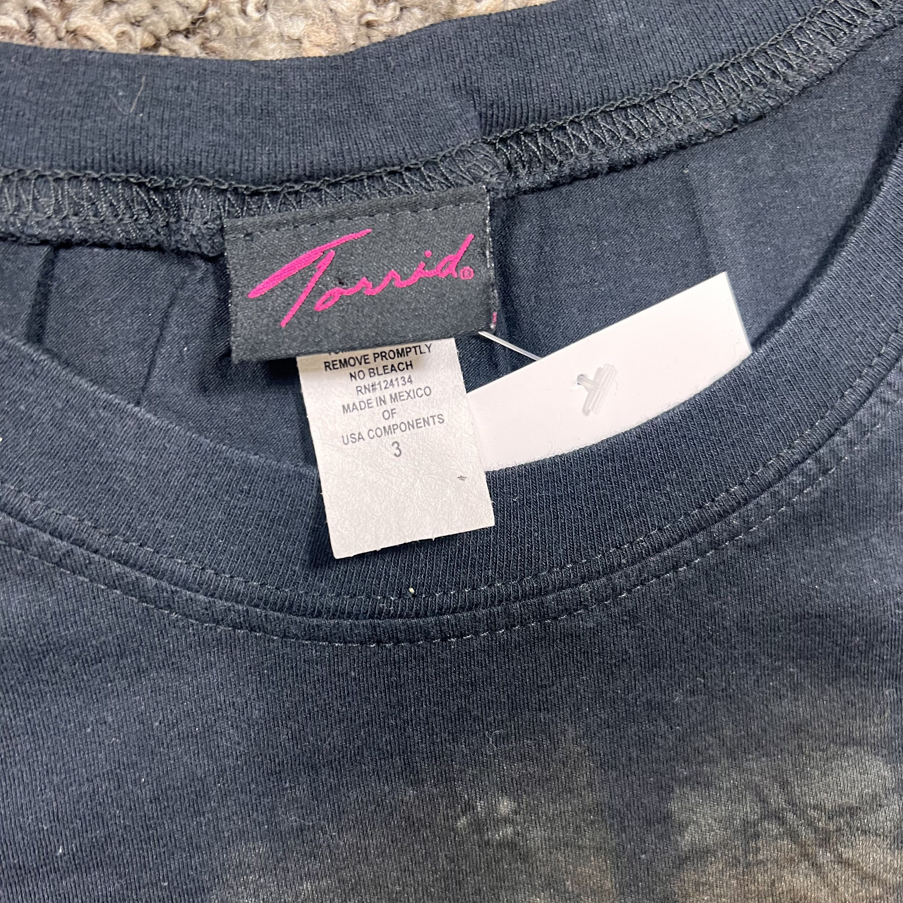 Torrid 2009 Twilight New Moon T Shirt Size S / US 4 / IT 40 - 3 Thumbnail