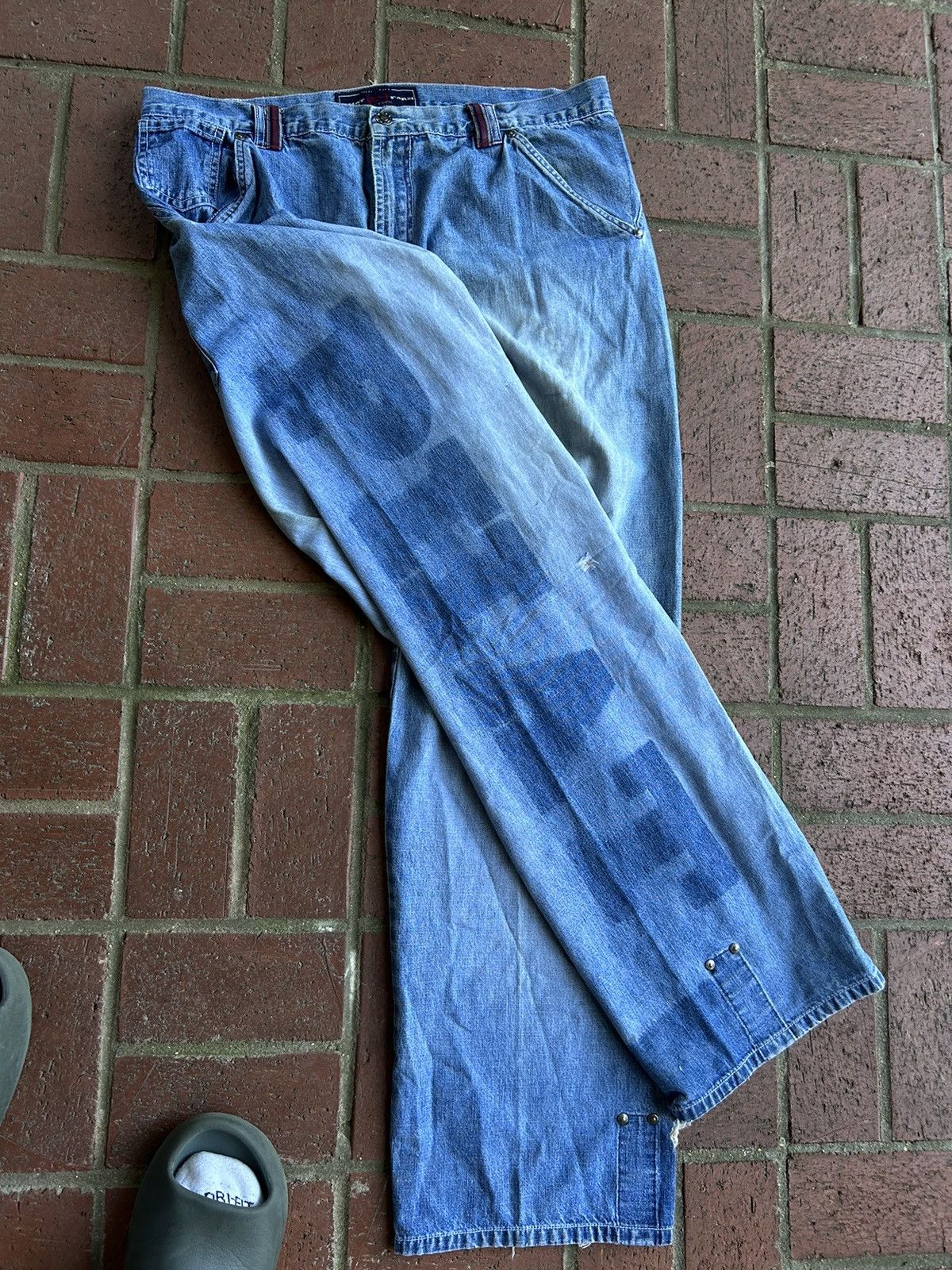 Phat Farm Vintage Phat Farm rare baggy faded spellout denim jeans Size US 40 / EU 56 - 2 Thumbnail