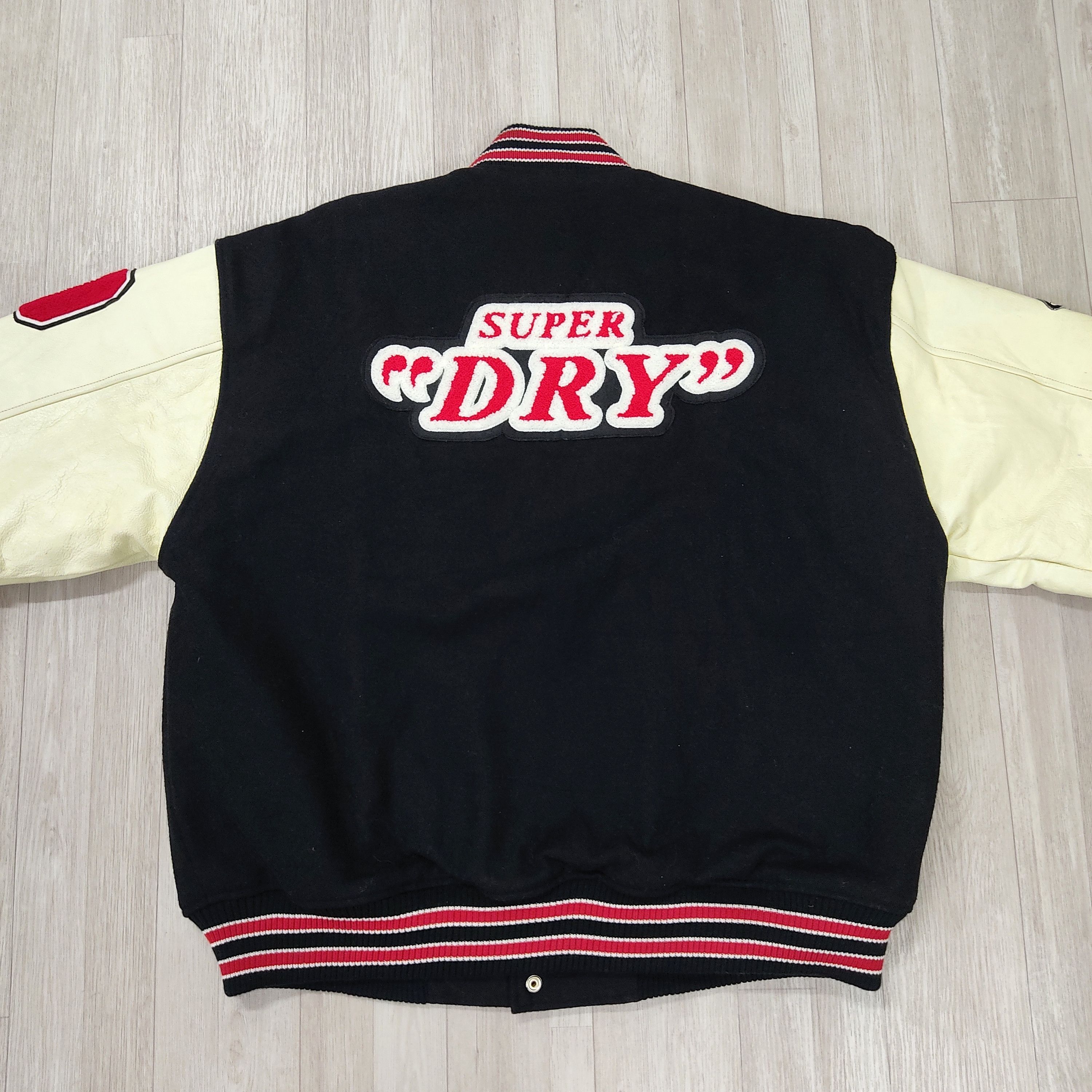 Superdry SUPERDRY Japan Leather Sleeve Varsity (Patch Loaded Edition) Size US XL / EU 56 / 4 - 16 Thumbnail