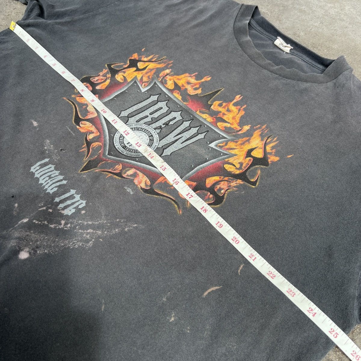 Vintage Vintage 90s IBEW LOCAL 2XL Logo Fire Graphic Thrashed Faded Size US XXL / EU 58 / 5 - 18 Thumbnail