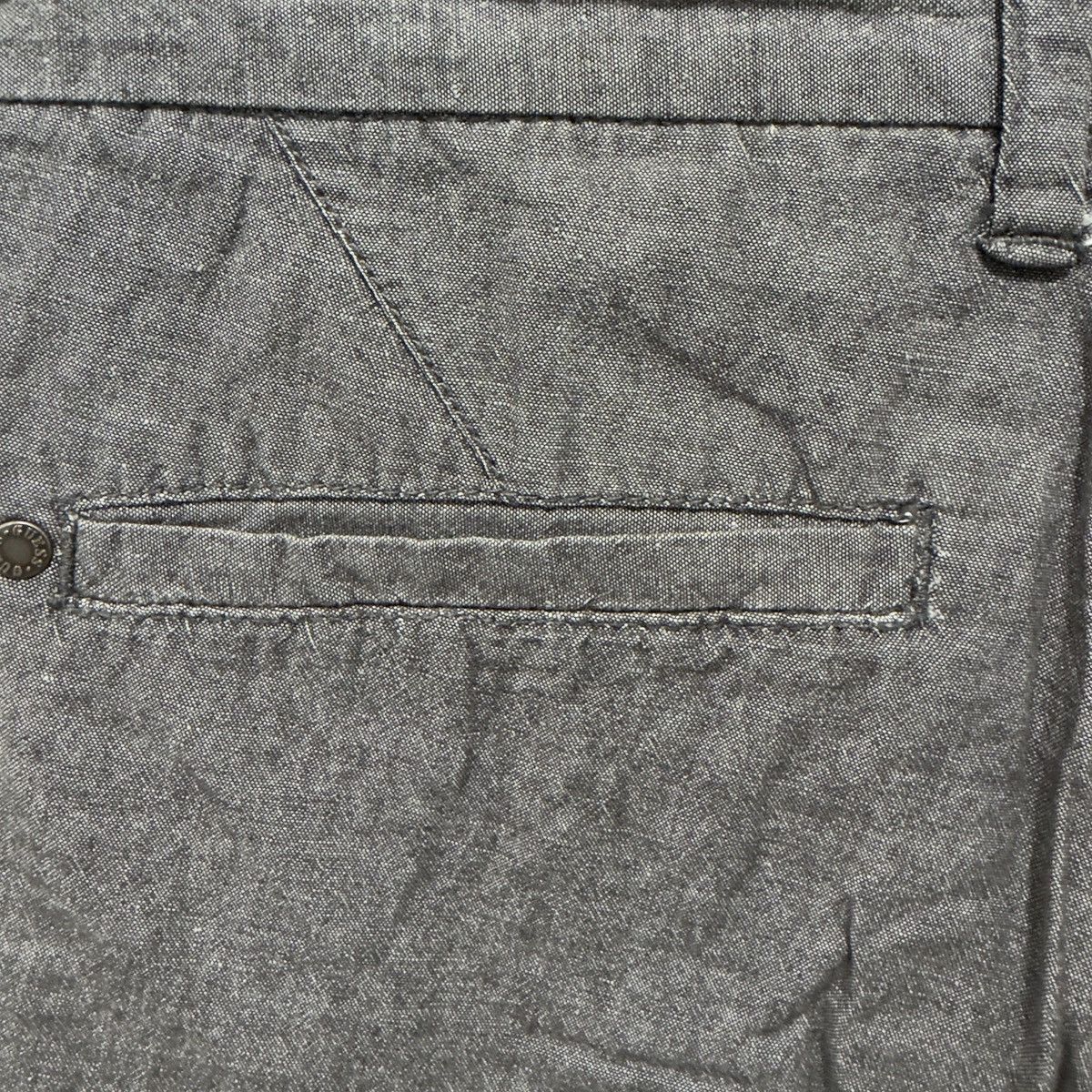 Guess Guess Size US 30 / EU 46 - 9 Thumbnail