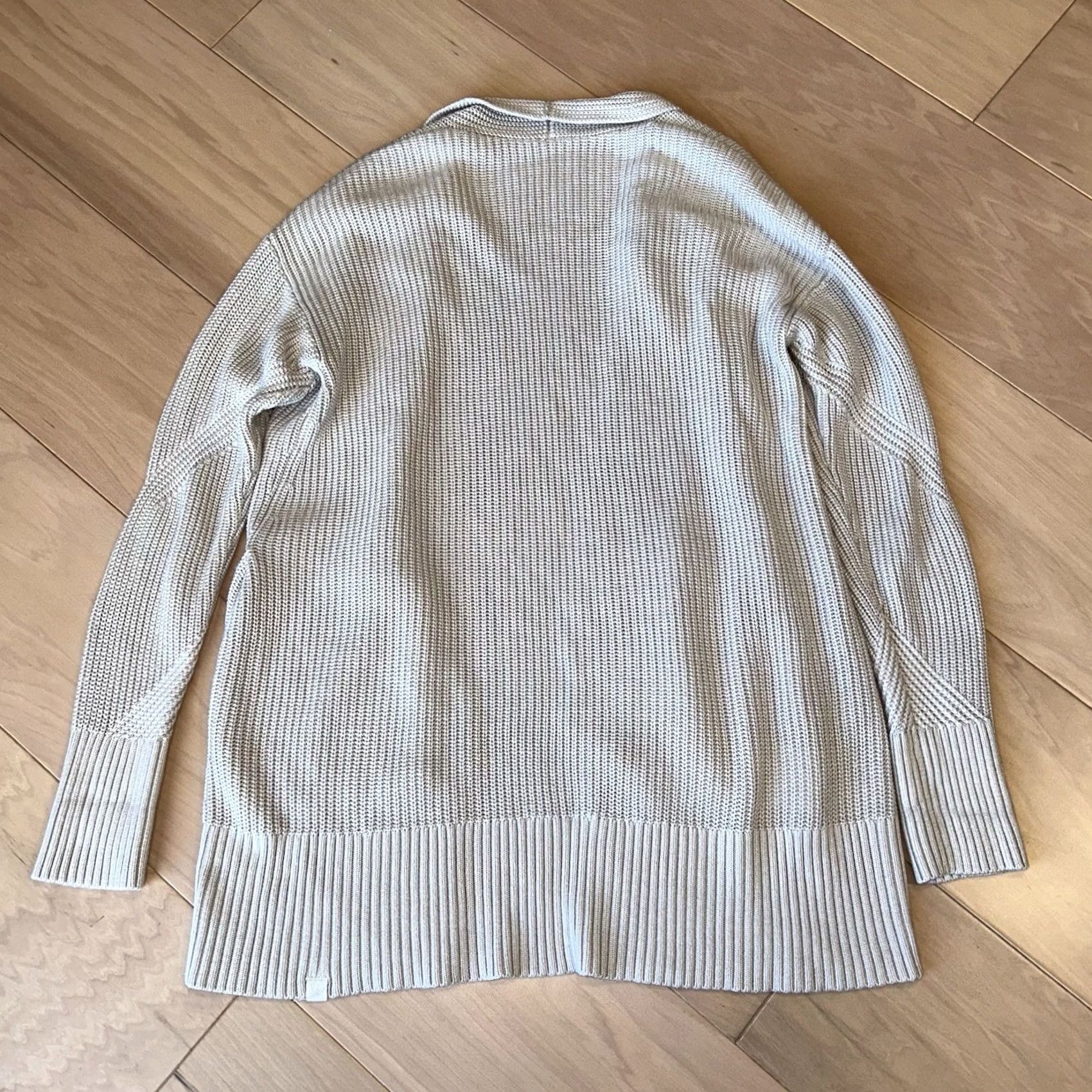 Lululemon VINTAGE Lululemon Cashlu Sweater Wrap Cardigan Women’s 4 Casual Knit V-Neck Long Sleeve Ivory Pockets Logo 90s Bohemian City Womens Size S / US 4 / IT 40 - 4 Thumbnail