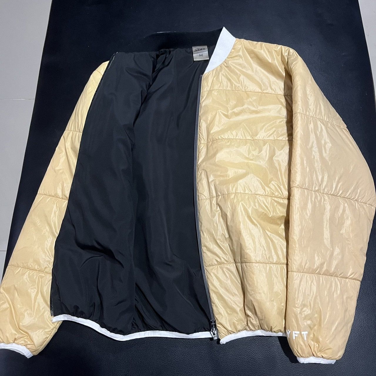 Japanese Brand LYFT Light Weight Warm Nylon Jacket Beige Size US M / EU 48-50 / 2 - 8 Thumbnail