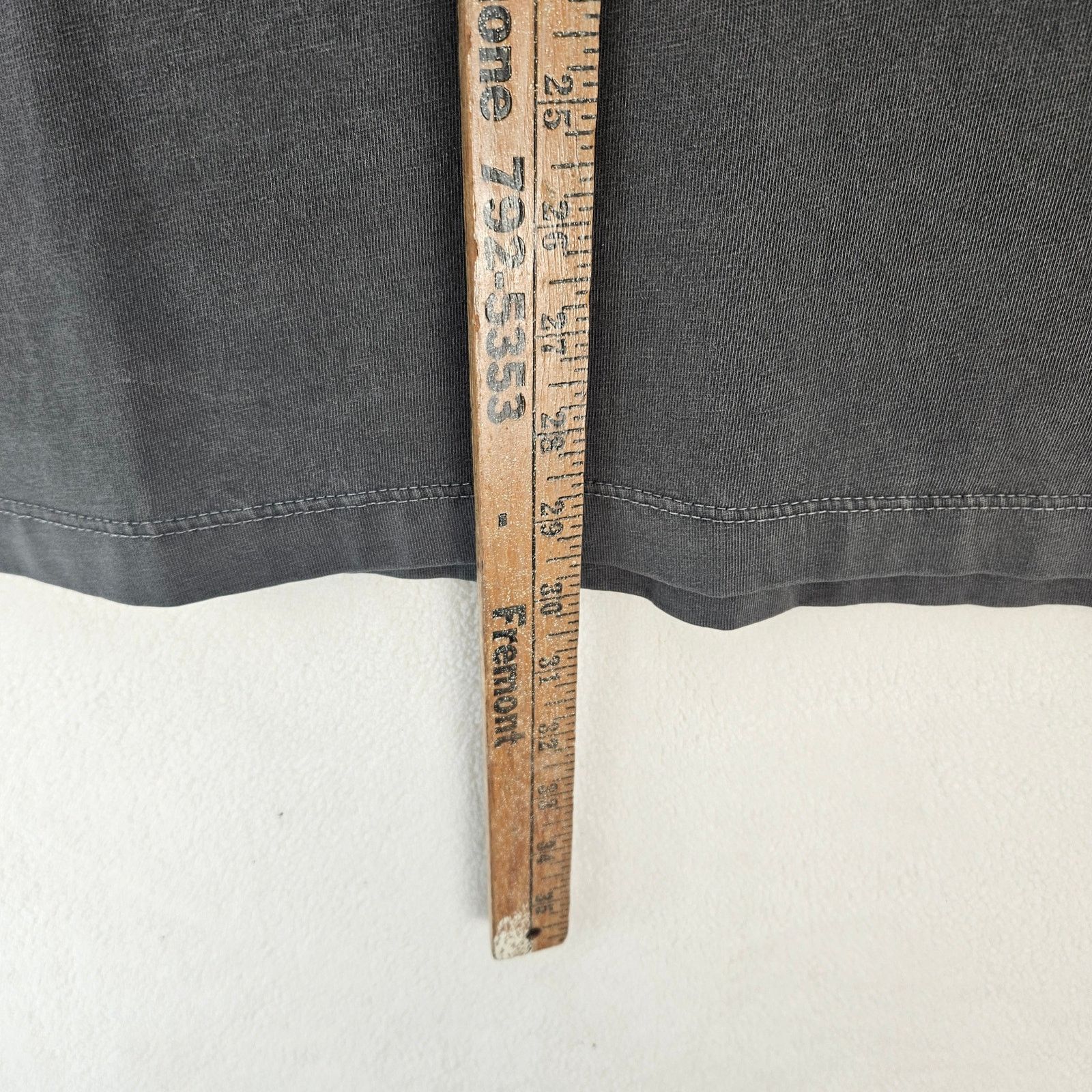 Coach COACH MEN'S XXL SMOKE GREY GARMENT DYE POCKET TEE DISTRESS Size US XXL / EU 58 / 5 - 6 Thumbnail