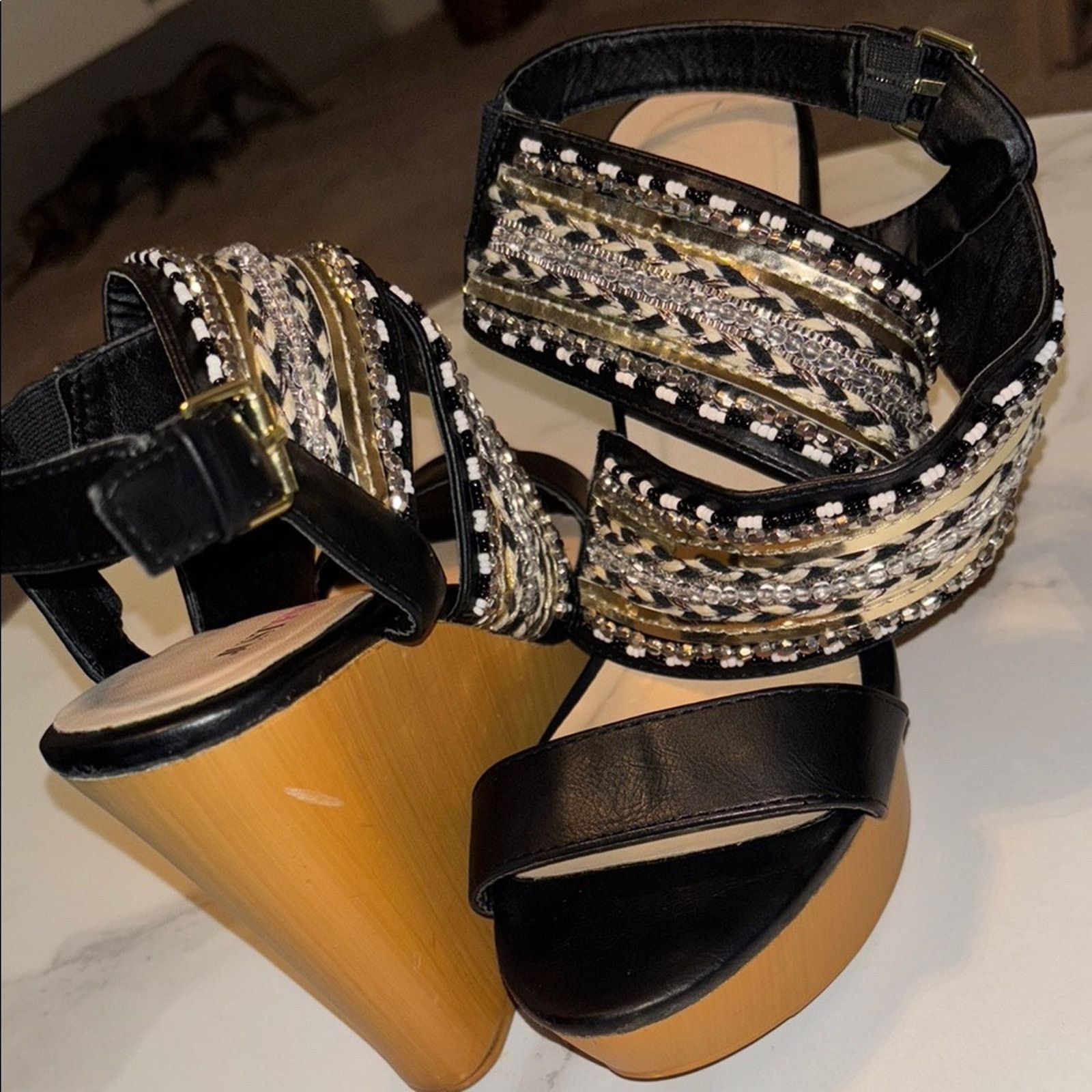 The Unbranded Brand Just Fab Black/Gold Embellished Wedges Size 8.5 Size US 8.5 / IT 38.5 - 2 Thumbnail