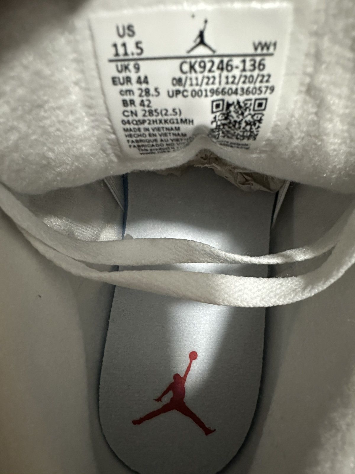 Jordan Brand Jordan 3 Lucky Green 🍀 Size US 10 / EU 43 - 6 Thumbnail