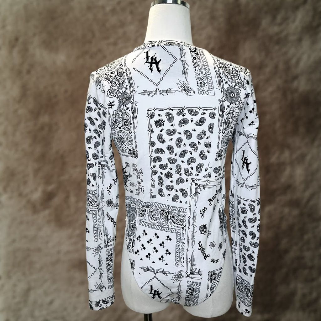 Forever 21 Forever 21 x Hot Wheels Bodysuit Womens Size L LA Paisley Black White Logo Clothing Shirt Bodysuit Car Motif Vintage No Gender Womens Size L / US 10 / IT 46 - 1 Thumbnail