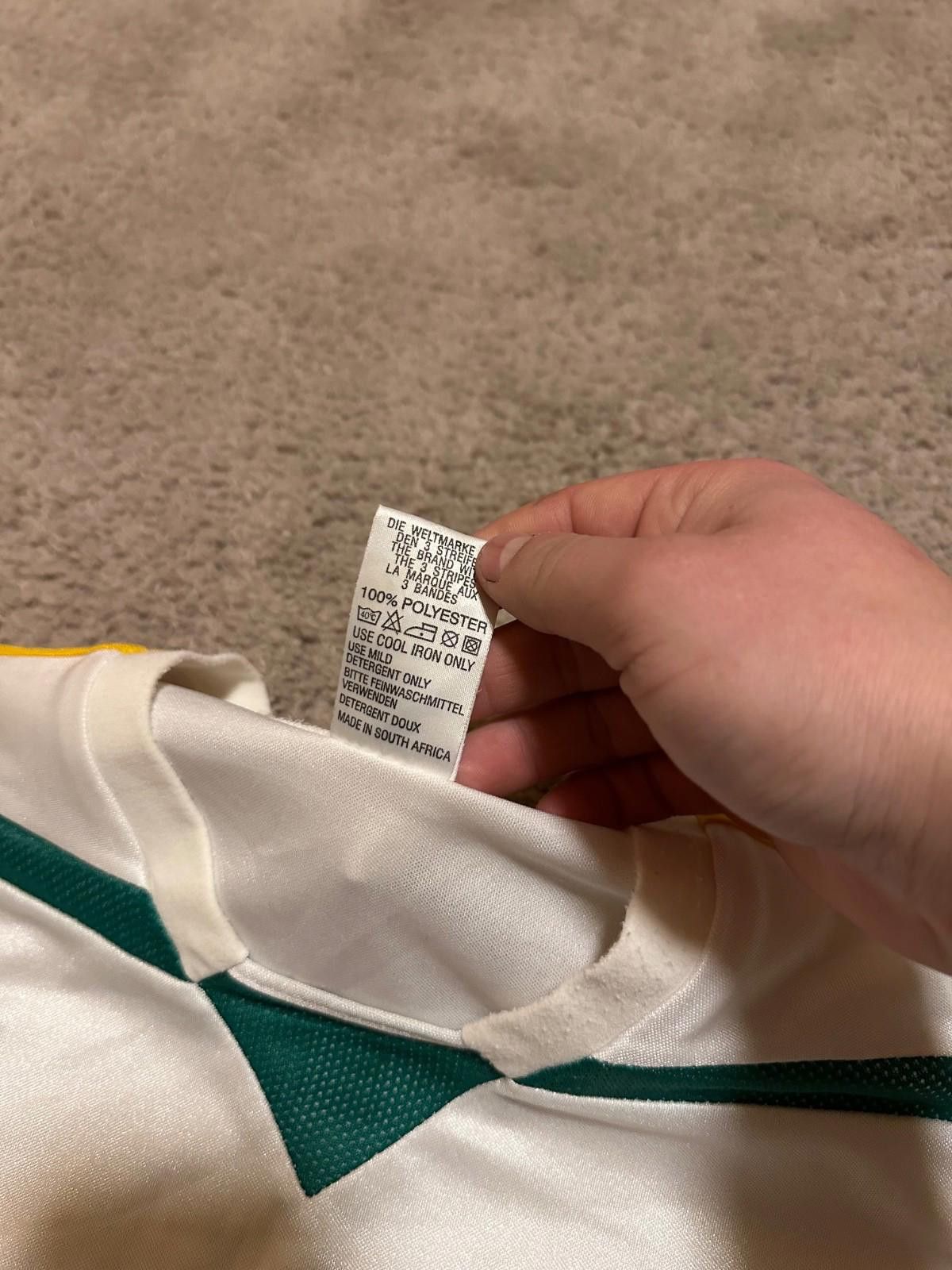 Adidas 2002 Adidas South Africa Football Shirt Soccer Jersey Sz L Size US L / EU 52-54 / 3 - 7 Thumbnail