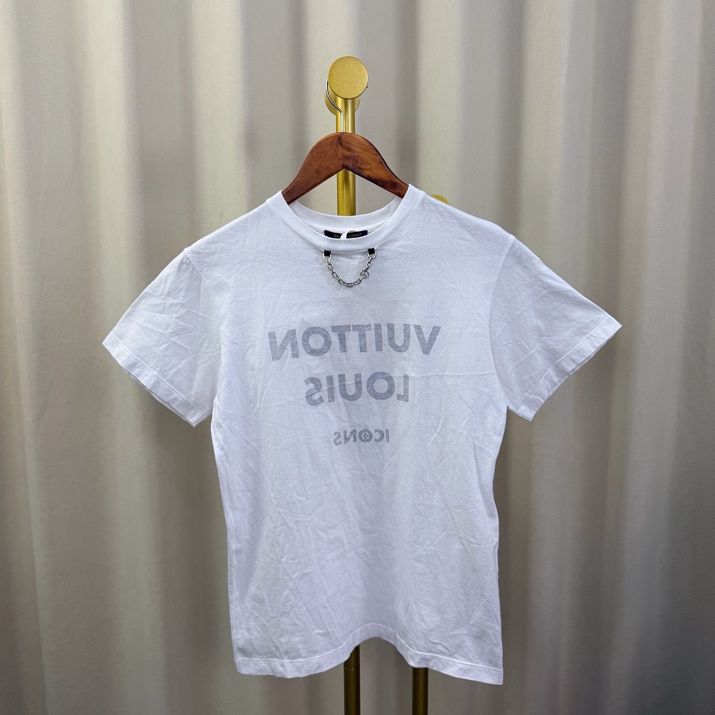 Louis Vuitton Louis Vuitton Chain Detail T-Shirt Size S Size S / US 4 / IT 40 - 1 Thumbnail