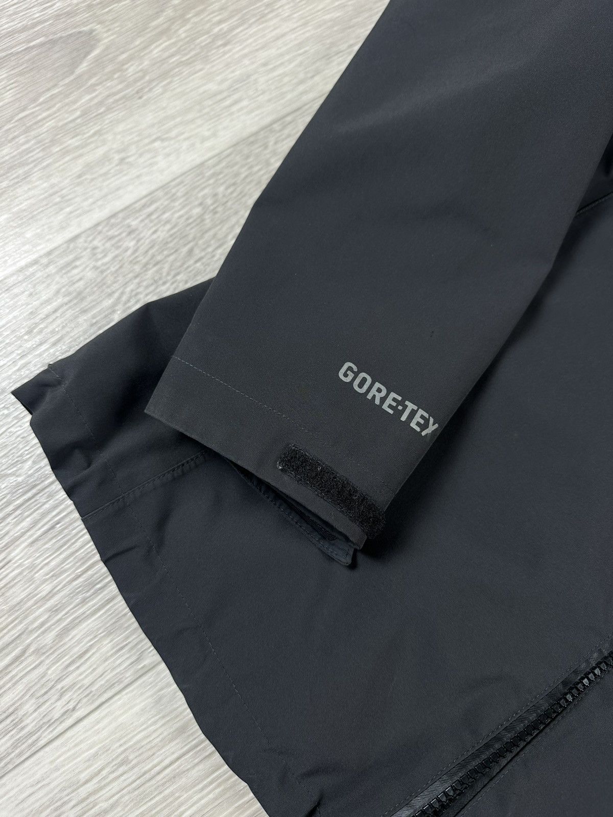 Goretex × Other Craghoppers Gore-Tex Women’s Rain Jacket Size M / US 6-8 / IT 42-44 - 7 Thumbnail