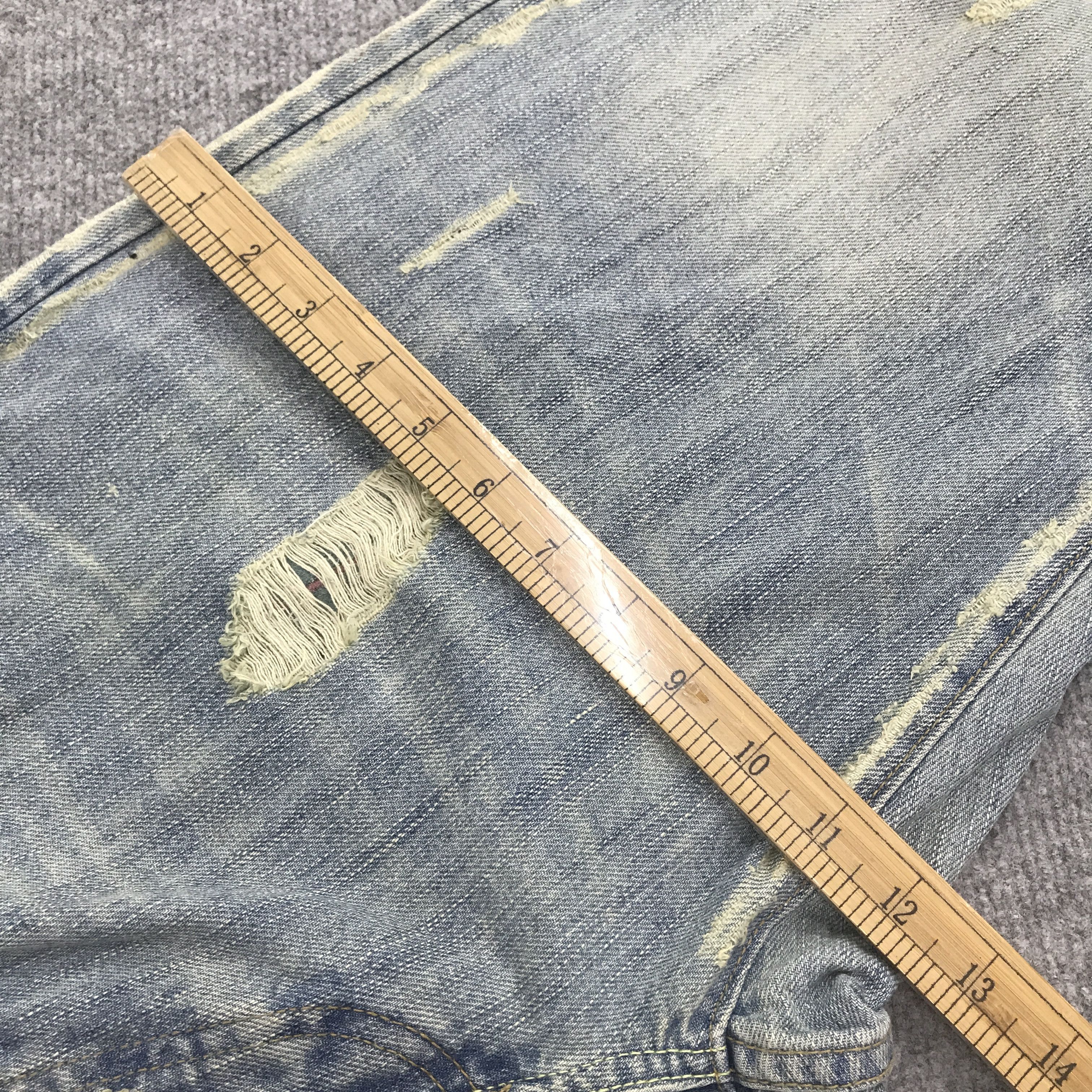 Abercrombie & Fitch baggy denim abercrombie & fitch distressed jeans Size US 32 / EU 48 - 8 Thumbnail