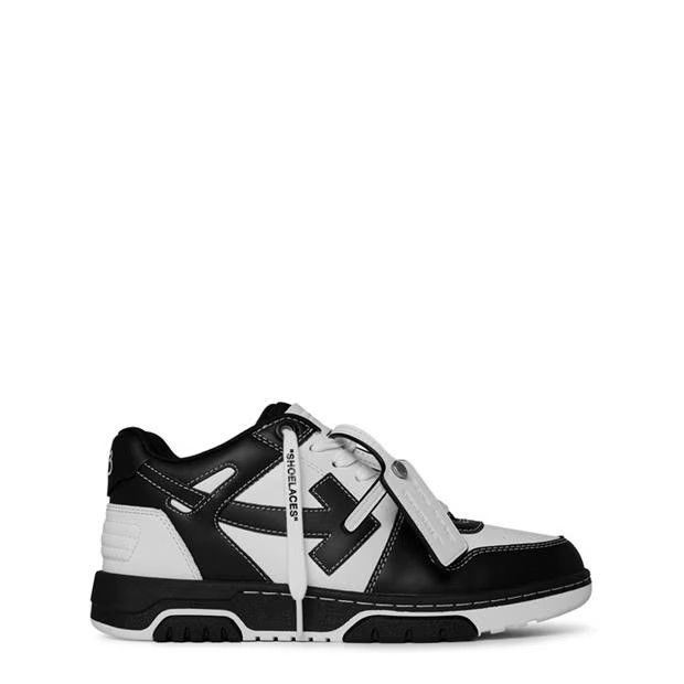 image of Off White O1G2R1Mq0524 Trainers In White & Black Shoes in White/Black, Men's (Size 11)
