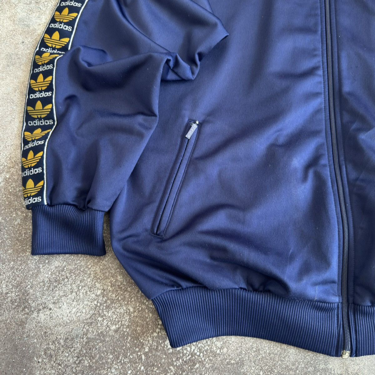 Adidas 90s Adidas Vintage Retro Zip Track Jacket Size US L / EU 52-54 / 3 - 7 Thumbnail