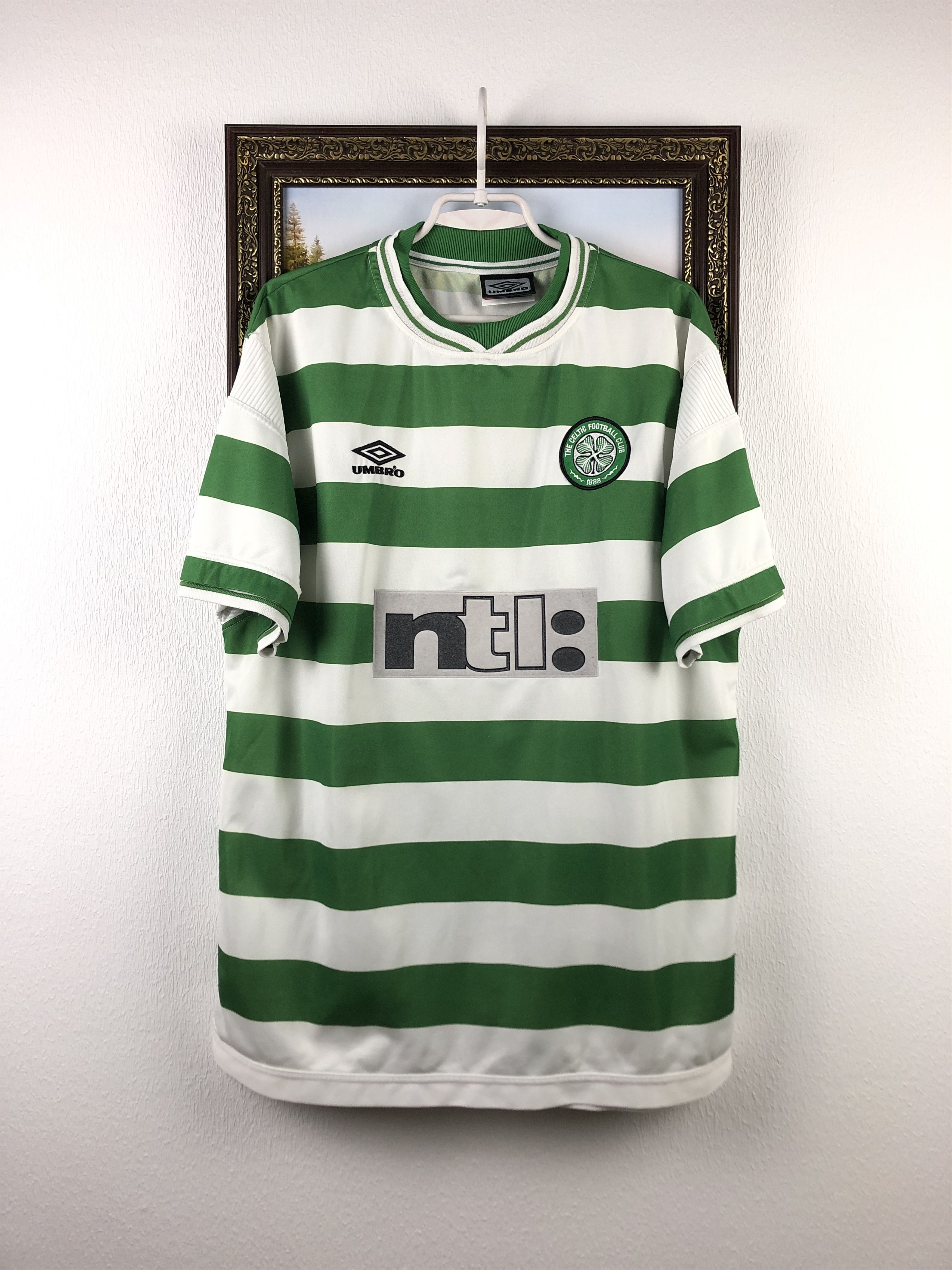 Vintage Celtic Home football shirt 2001 Soccer Umbro Jersey Trikot Size US XL / EU 56 / 4 - 1 Thumbnail