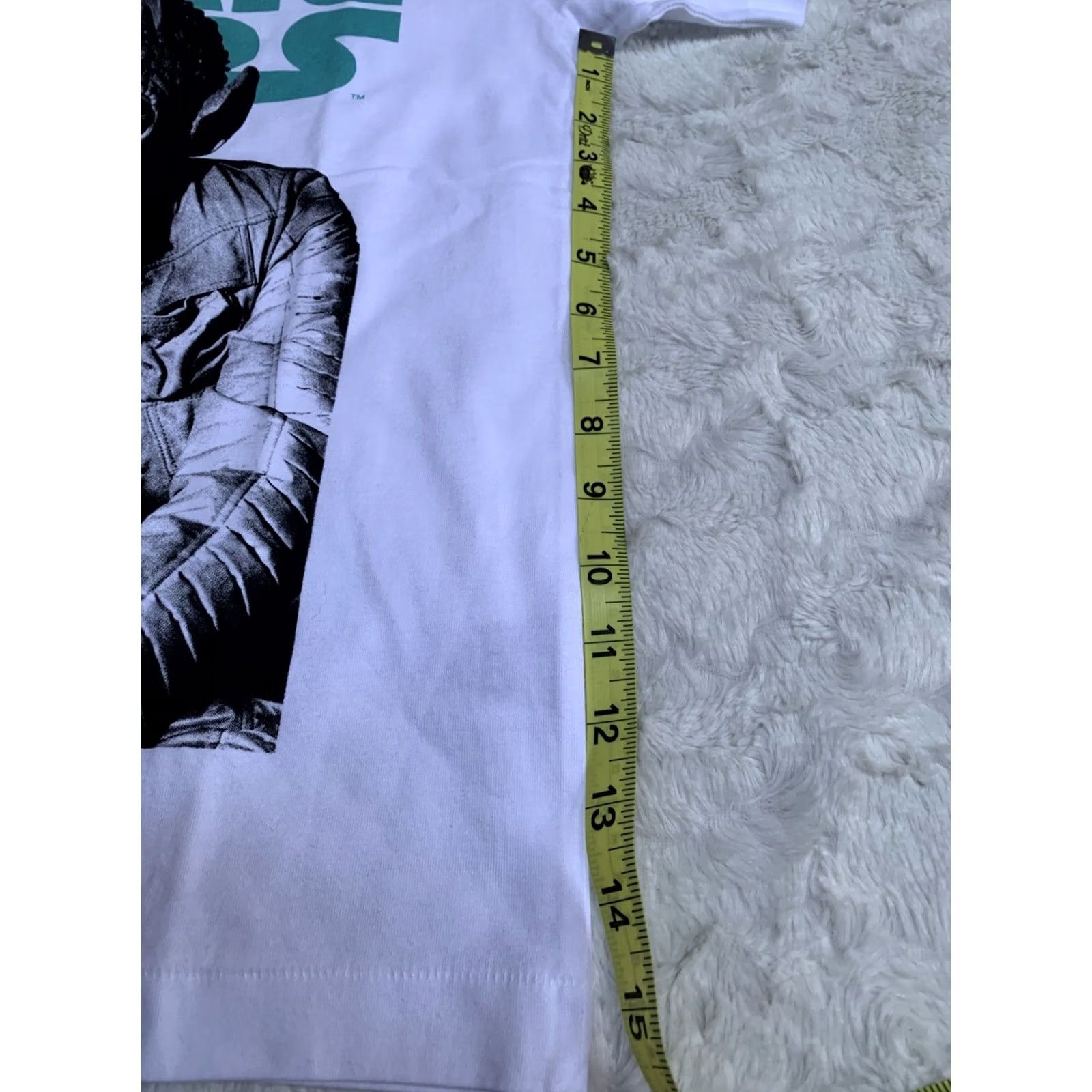 Uniqlo VINTAGE Uniqlo Star Wars Nigo Graphic T-Shirt Short Sleeve White Mens XXS NWT Size US XXS / EU 40 - 5 Thumbnail