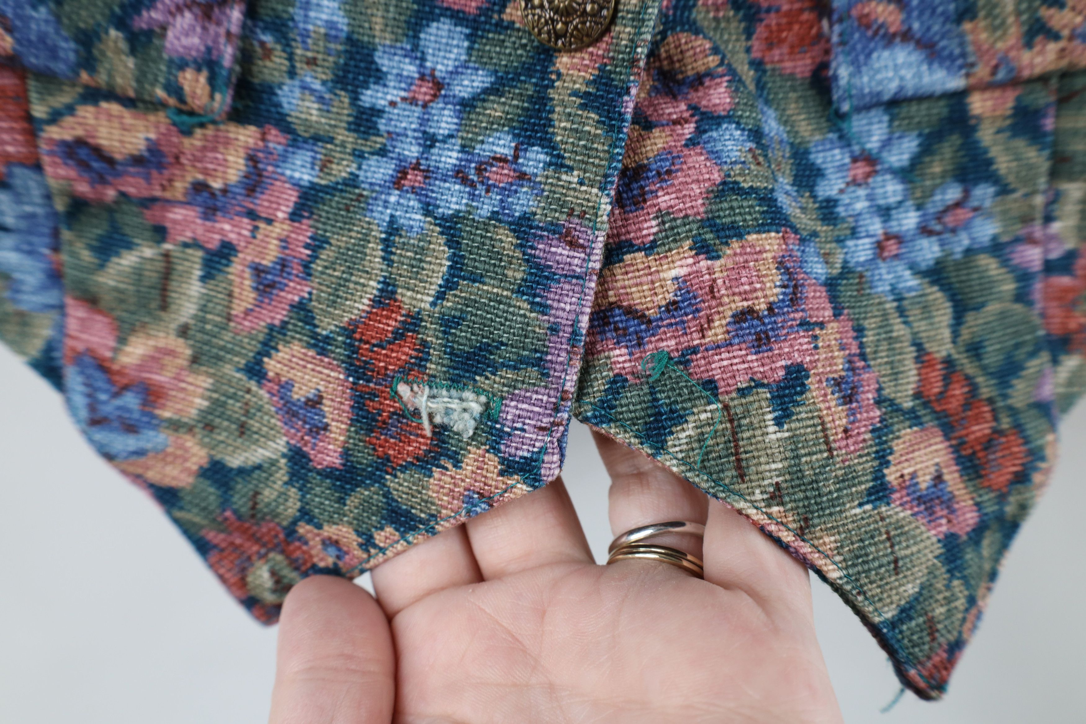 Vintage Vintage 90s Streetwear Flower Needlepoint Vest Jacket USA Size S / US 4 / IT 40 - 4 Thumbnail