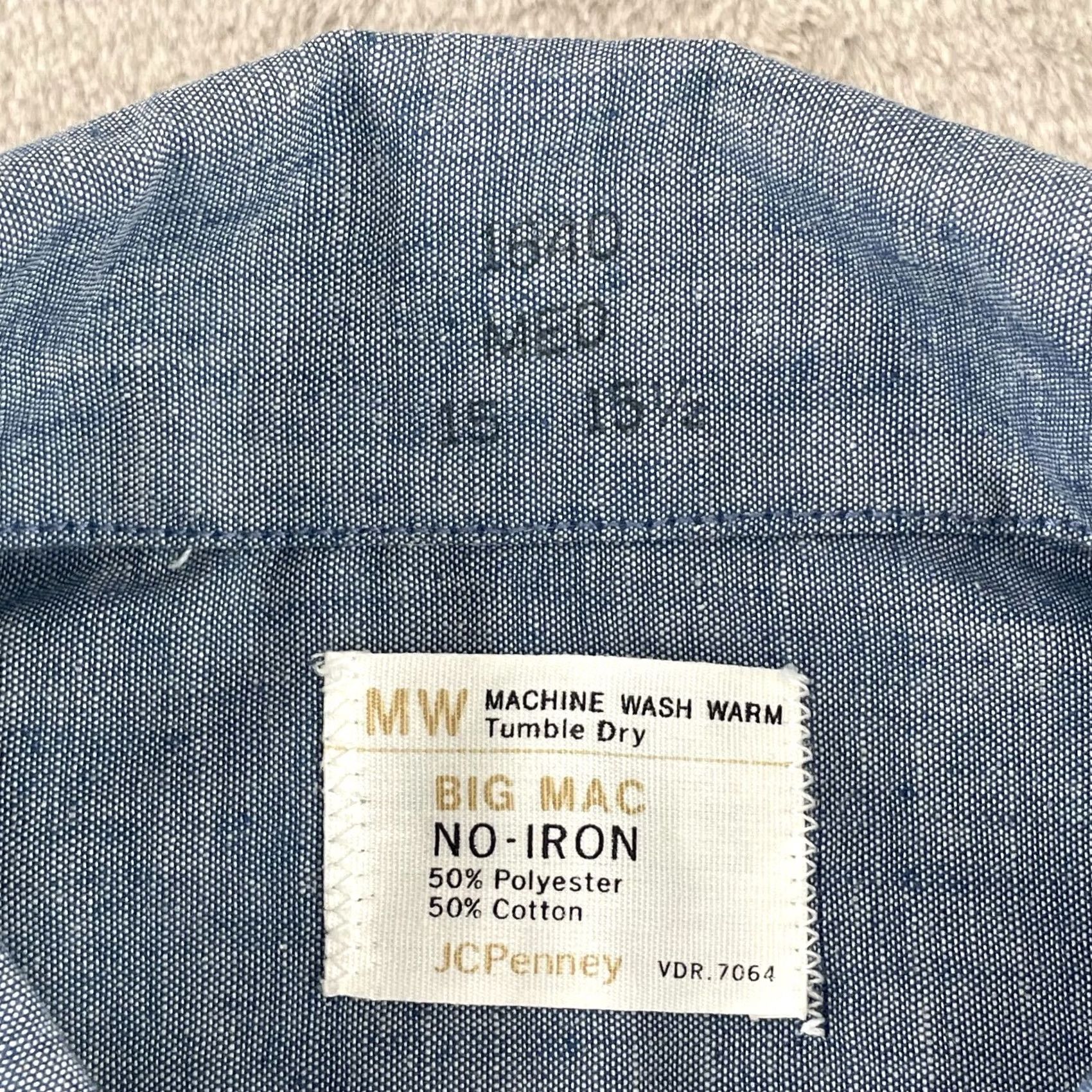 Vintage VINTAGE Big Mac Chambray Shirt Medium Blue Short Sleeve Button-Down 1980s Mens Shirt Size US M / EU 48-50 / 2 - 2 Thumbnail