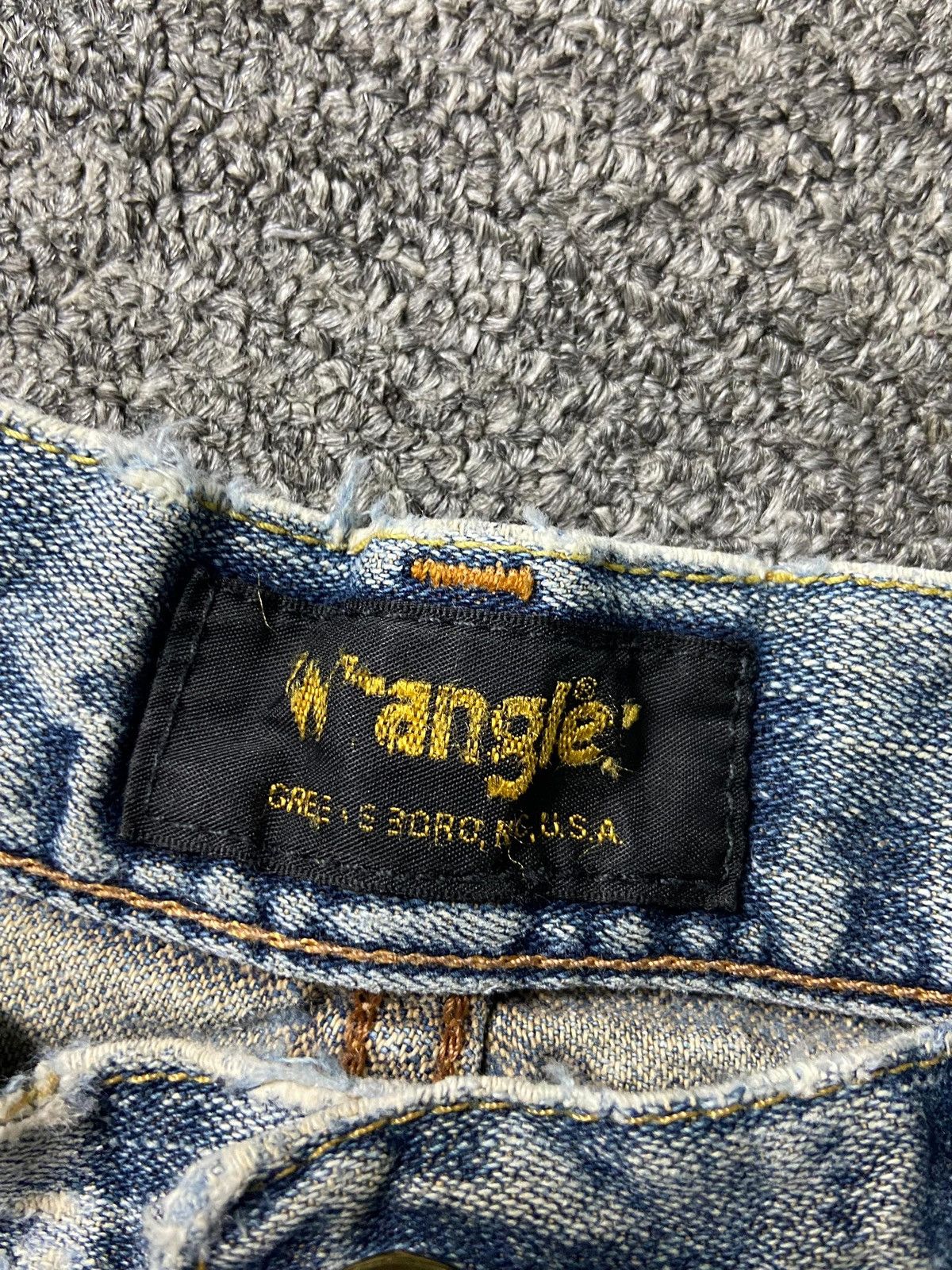 Japanese Brand × Vintage × Wrangler Vintage WRANGLER Relaxed Fit Denim Jeans (131) Size US 28 / EU 44 - 4 Thumbnail