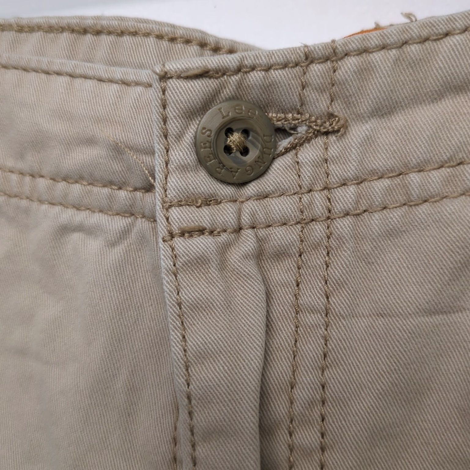 Lee Lee Dungaree Cargo Shorts Size 36 Heavy Cotton Beige Cargo Short Mens Regular Pocket Pockets Beige 100% Cotton Vintage No Size US 36 / EU 52 - 2 Thumbnail