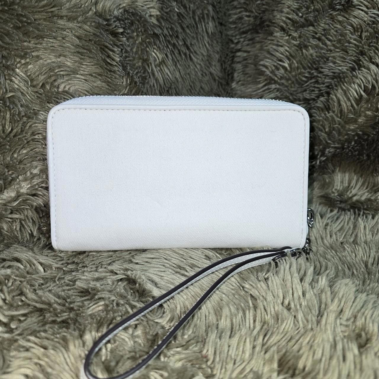 Michael Kors Jet Set Large Washed Denim Smartphone Wristlet Size ONE SIZE - 3 Thumbnail
