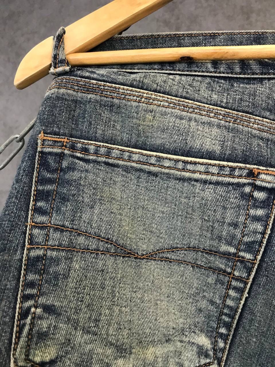 Hugo Boss Hugo Boss vintage faded avant garde jeans Size US 31 - 12 Thumbnail