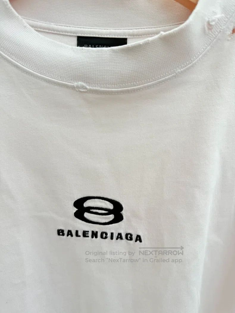 Balenciaga Balenciaga Double Ring Distressed Short Sleeve T-Shirt Size US M / EU 48-50 / 2 - 3 Thumbnail