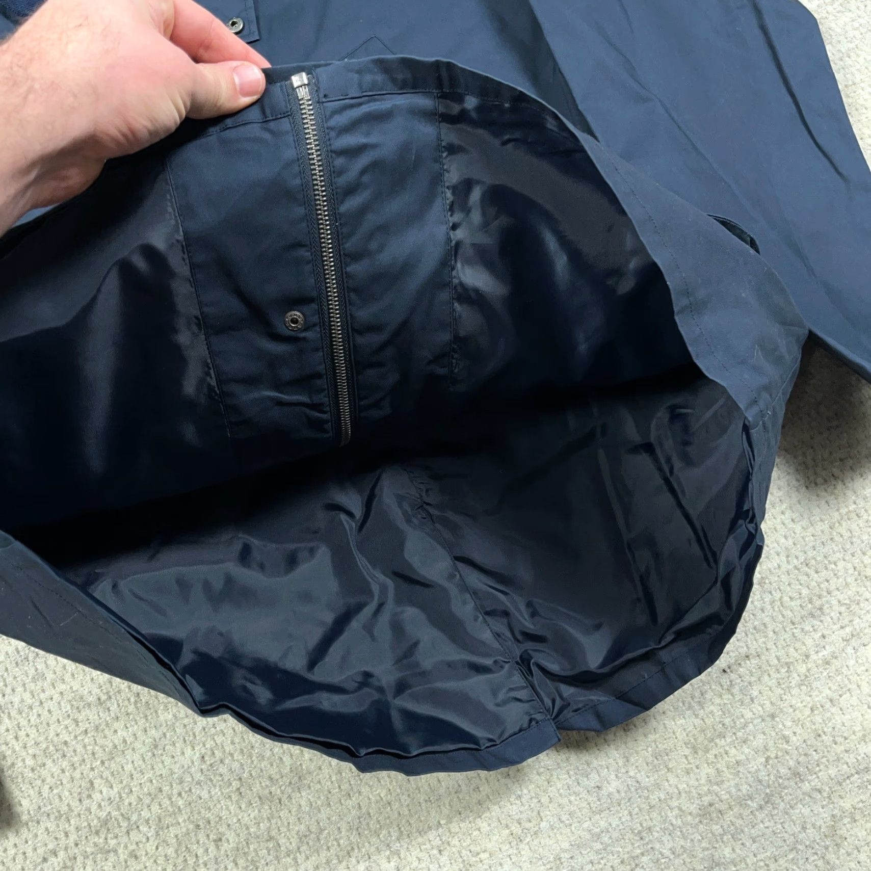 Izod VINTAGE Izod Jacket Chore Coat Navy Blue Waxed Cotton Collar Men Large L Corduroy Collar Overcoat Size US L / EU 52-54 / 3 - 7 Thumbnail