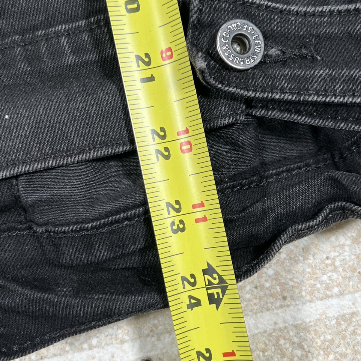 Levi's Levi’s Women Black Denim Trucker Jacket Sz S Classic Button Size S / US 4 / IT 40 - 6 Thumbnail