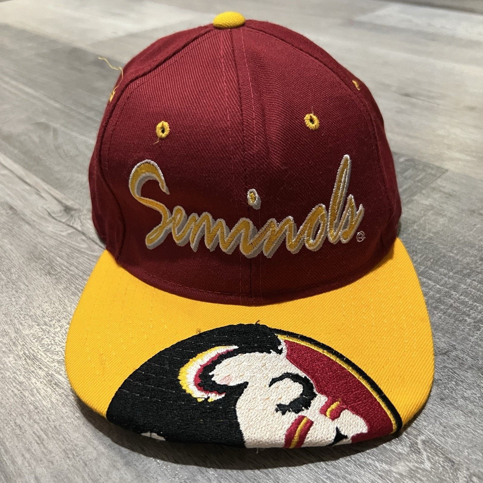 Starter VTG FSU Seminoles Script Starter Brim Logo RARE Snapback Hat Size ONE SIZE - 1 Thumbnail