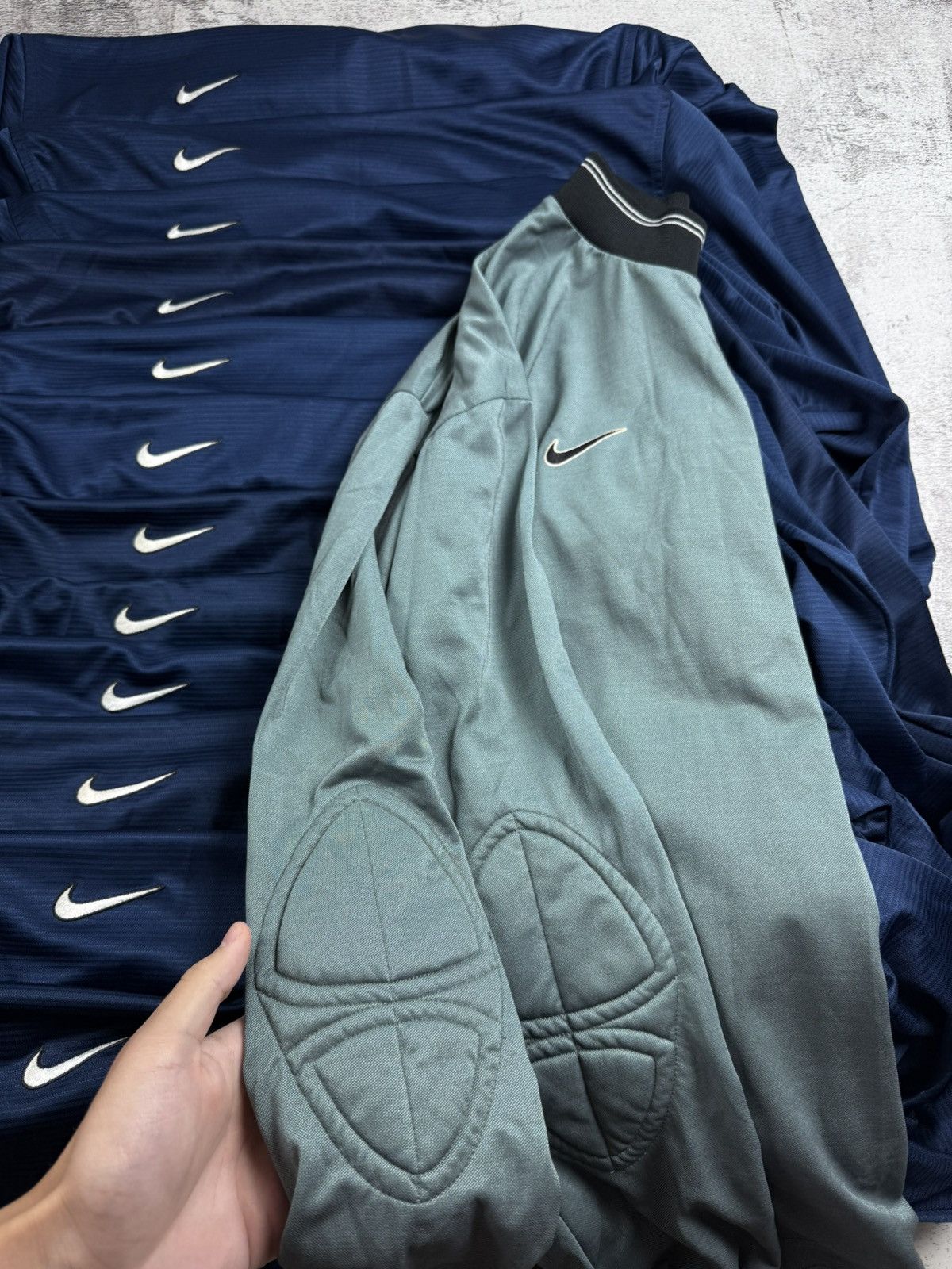 Nike Nike Team Soccer Kit Full Set 13 Goalkeeper Jerseys Long Sleeve Football Jerseys Size US L / EU 52-54 / 3 - 8 Thumbnail
