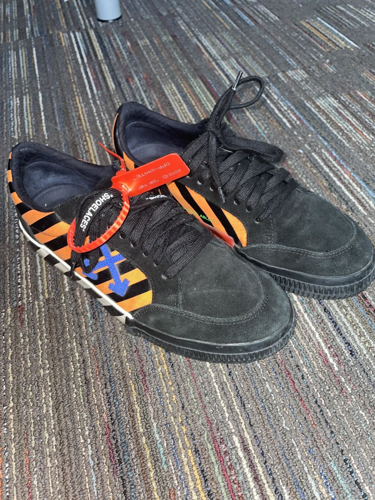 Off-White Off-White Low Vulc Size US 10 / EU 43 - 1 Thumbnail