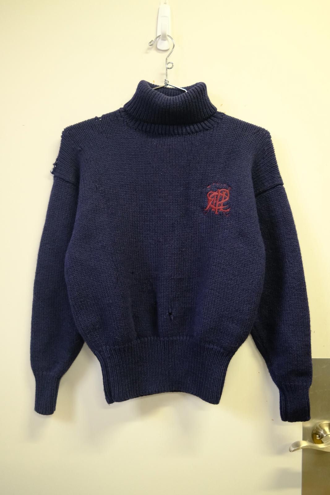 Polo Ralph Lauren 90's Polo Ralph Lauren Crest Logo Turtleneck Sweater Size M / US 6-8 / IT 42-44 - 1 Thumbnail
