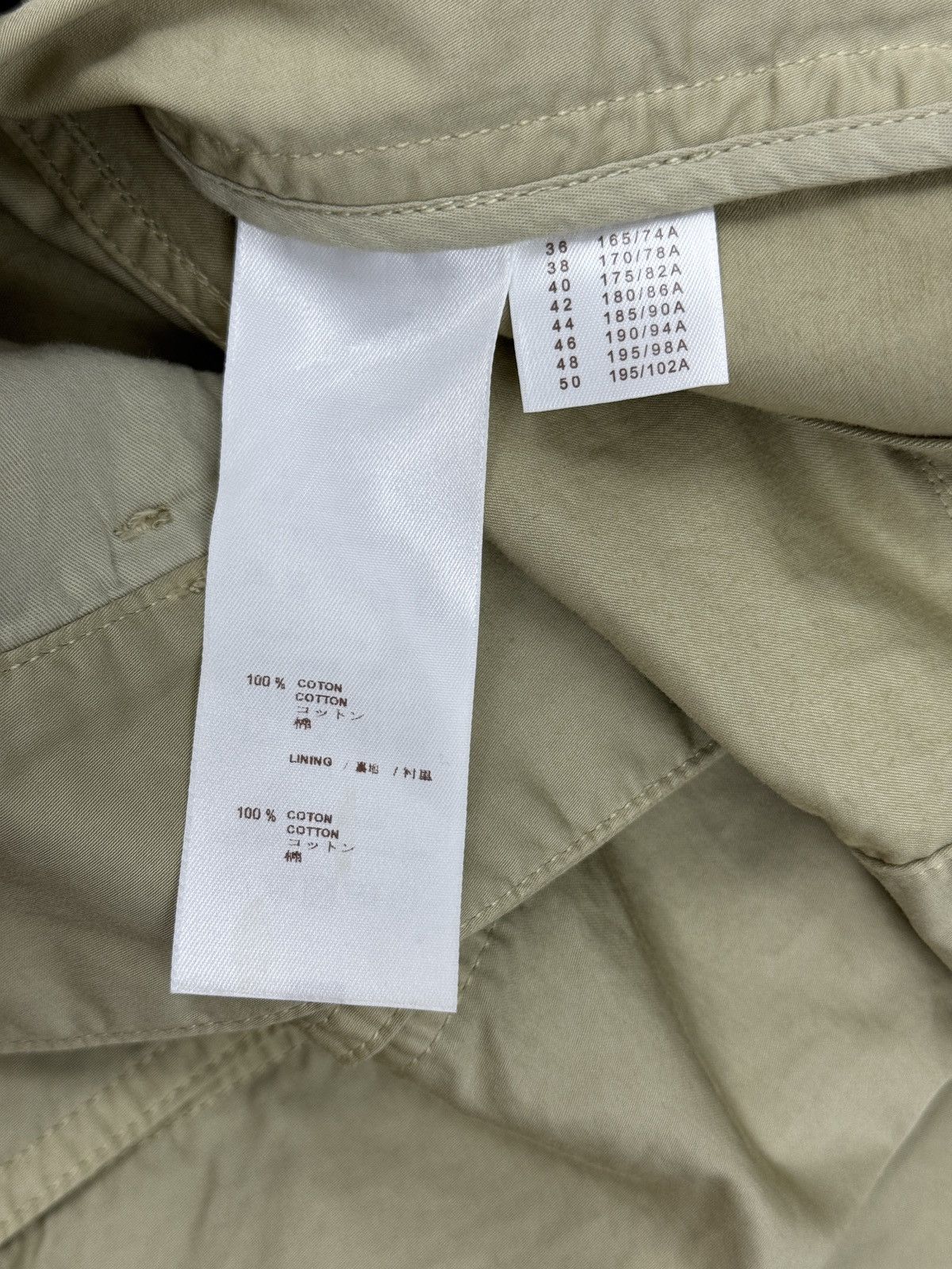 Louis Vuitton Louis Vuitton Men’s Vintage Shorts Waist : 33 Size US 33 - 11 Thumbnail