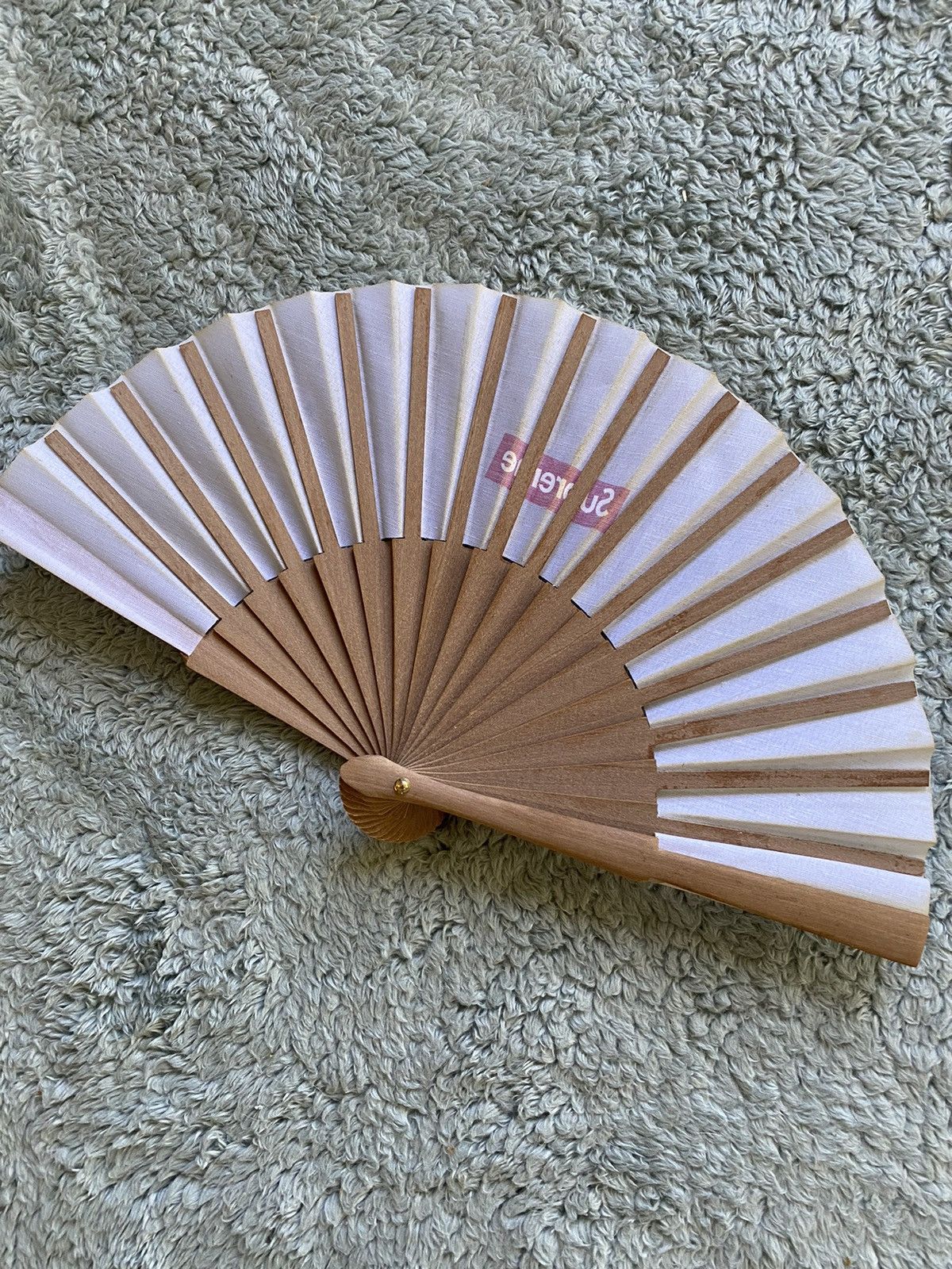 Supreme Sasquatch Fabrix Folding fan SS16 100% authentic