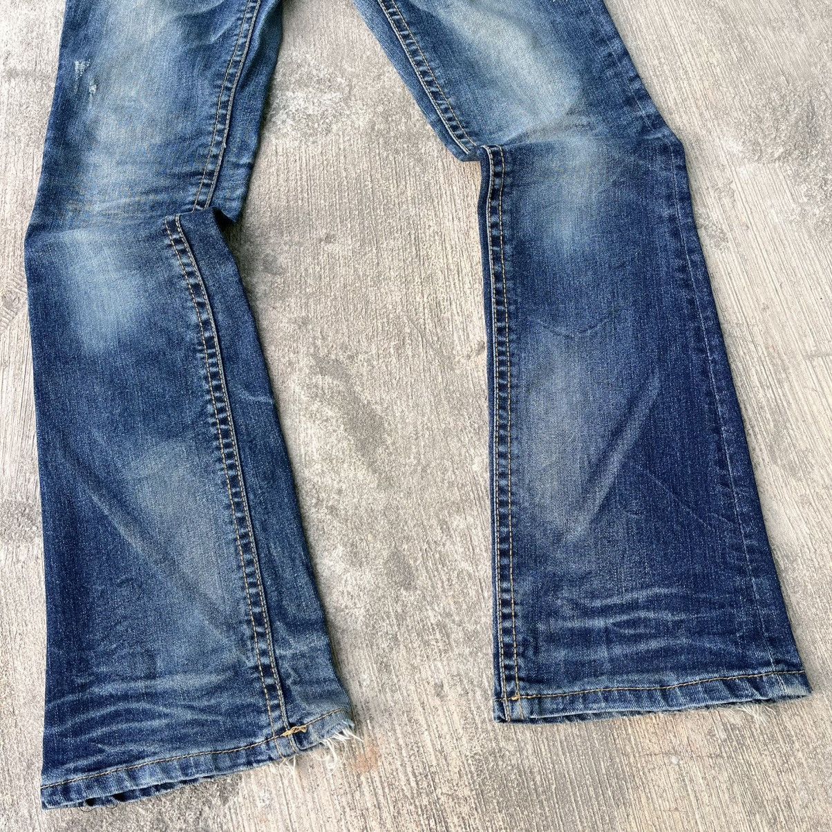 Japanese Brand Vintage Lolita Faded Flare Distressed Jeans Size US 30 / EU 46 - 5 Thumbnail