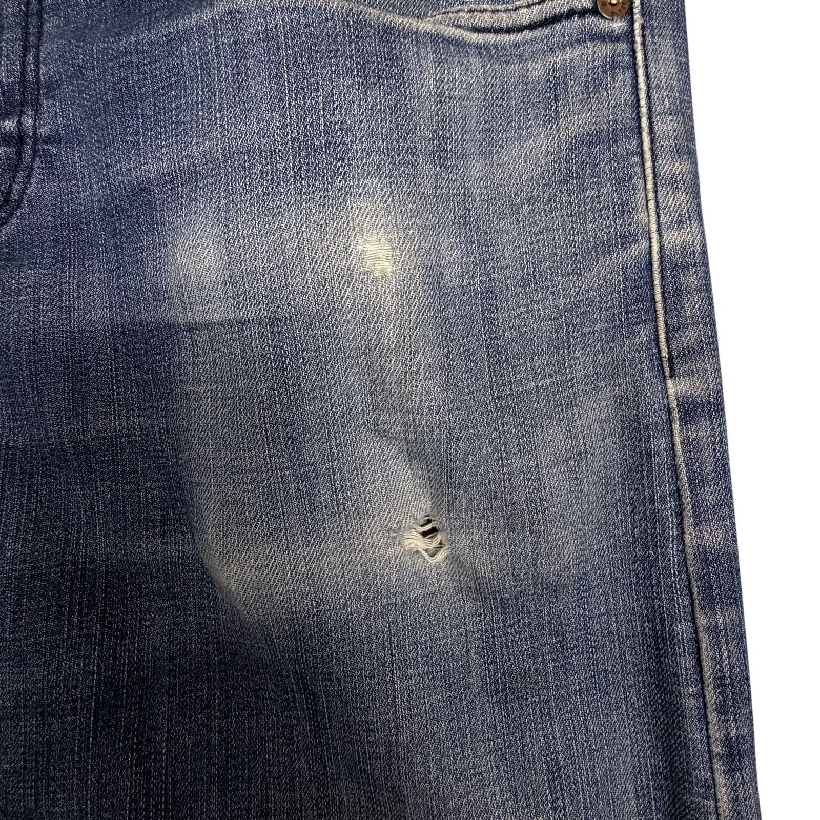 Lucky Brand Lucky Brand Men's 31x32 Distressed 110 Skinny Stretch Jeans Size US 31 - 6 Thumbnail