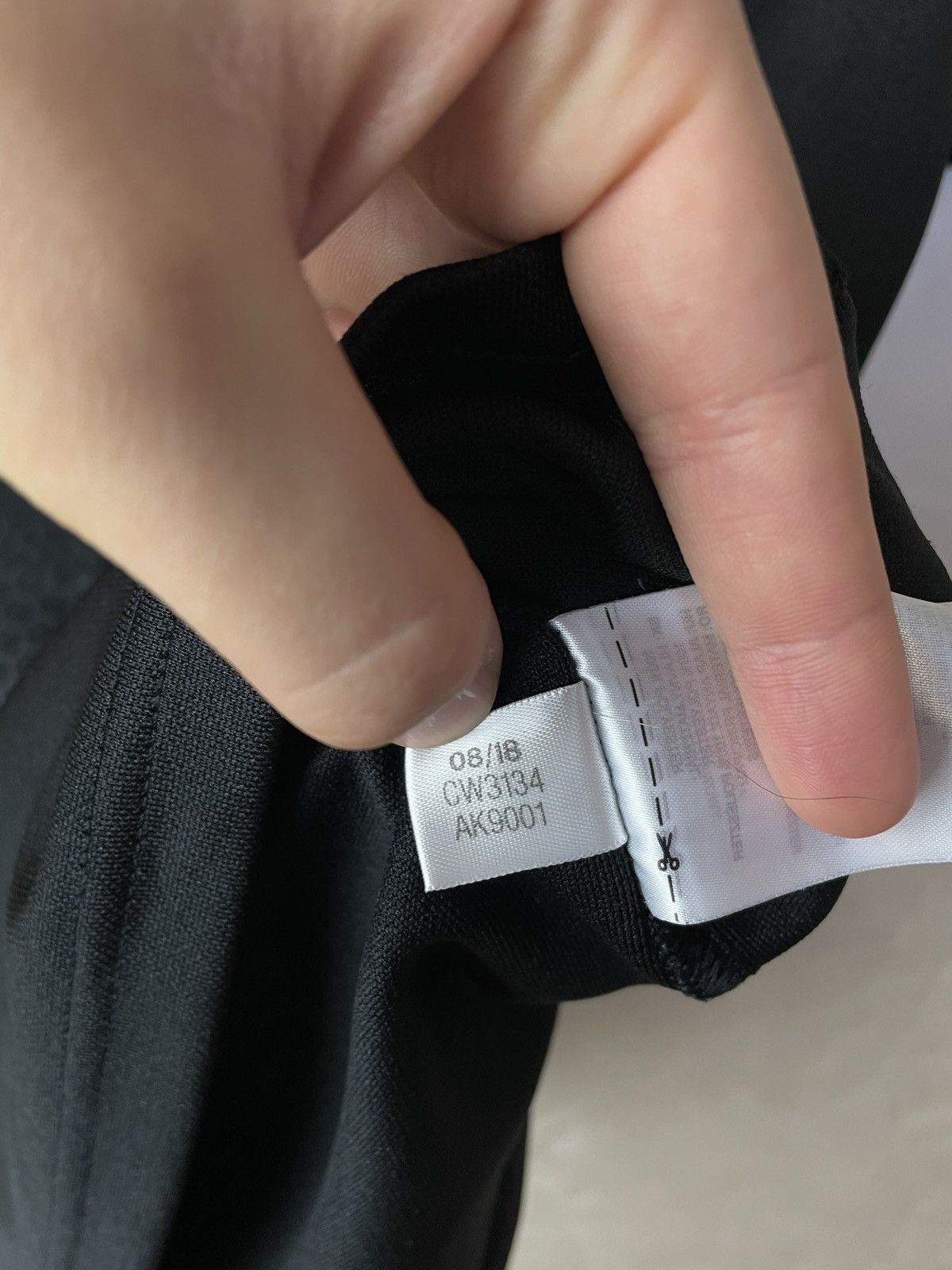 Adidas All Blacks New Zealand 2018 2019 rugby home shirt Adidas Size US L / EU 52-54 / 3 - 8 Thumbnail