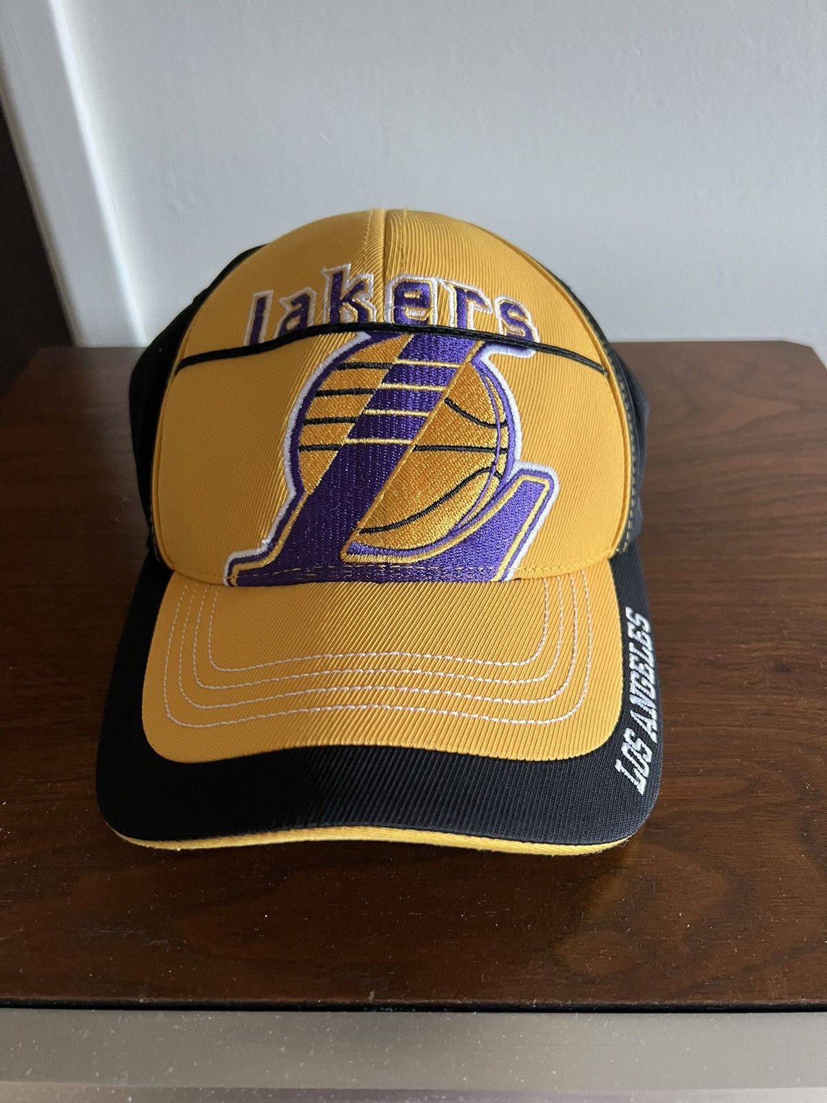 NBA × Reebok × Vintage Vintage y2k los angeles lakers nba dad cap Size ONE SIZE - 1 Thumbnail