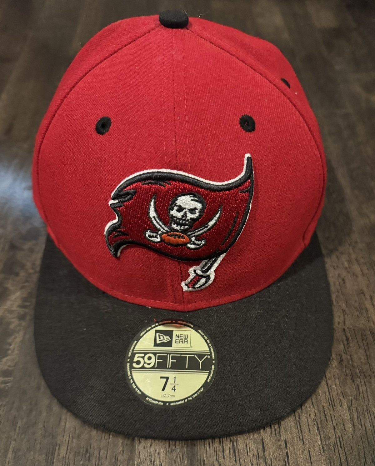 New Era Tampa Bay Buccaneers New Era Hat 7 1/4 Size ONE SIZE - 1 Thumbnail