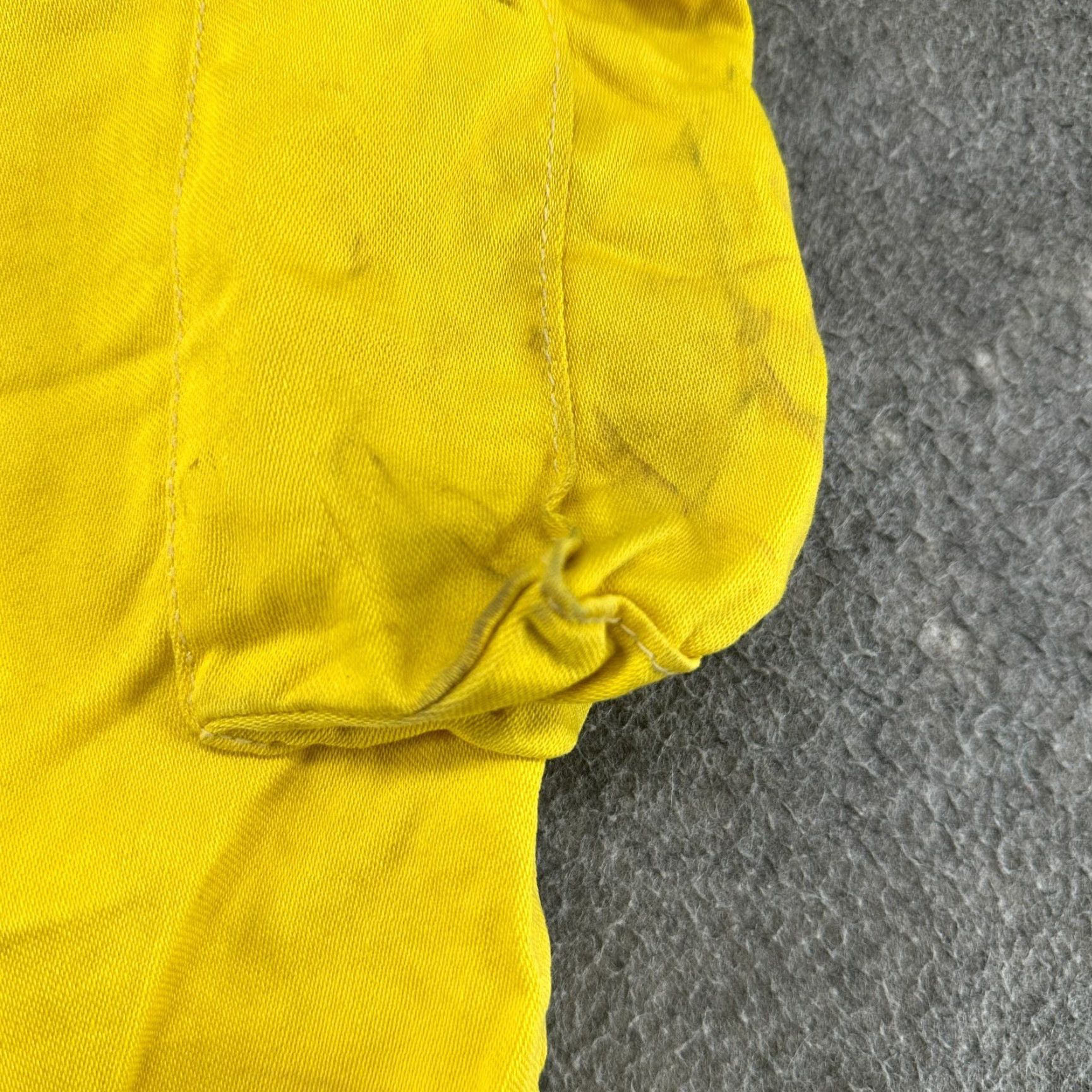 Vintage Cascade Fire Equipment Wildland Pants Mens 32x34 Yellow Cargo Flame-Resistant Workwear Pants Men 32 Inseam 34 Straight Cargo Pocket Canvas Cotton FR Size US 32 / EU 48 - 3 Thumbnail