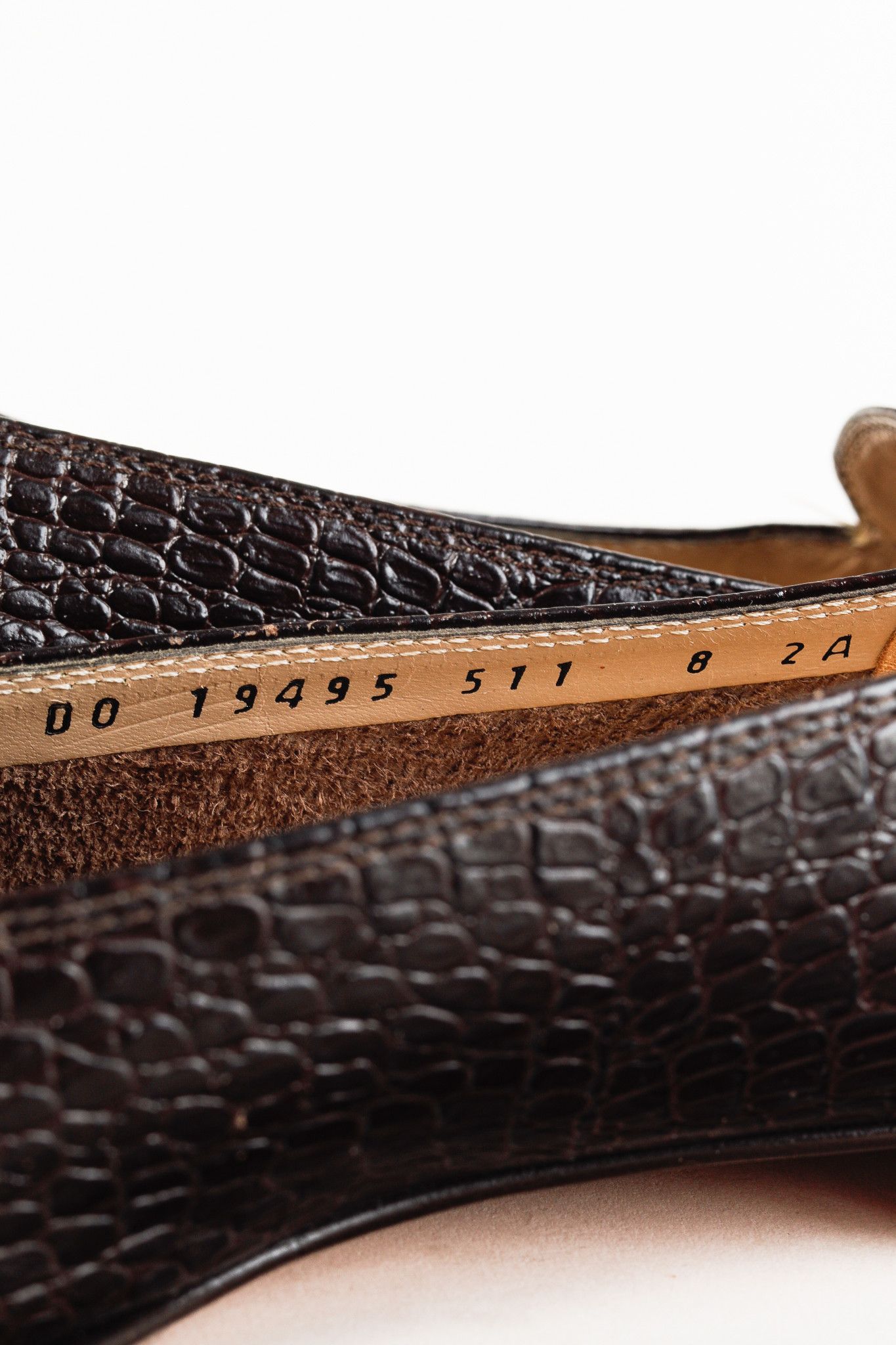 Salvatore Ferragamo Salvatore Ferragamo Castoro Croc-Embossed Buckle Loafers Size US 8 / IT 38 - 6 Thumbnail