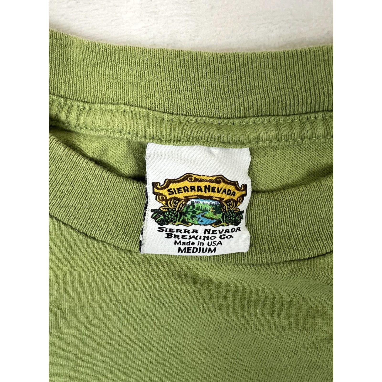 Vintage Vintage Sierra Nevada Pale Ale T-Shirt Mens M Green Beer Made USA Brewery Size US M / EU 48-50 / 2 - 5 Thumbnail