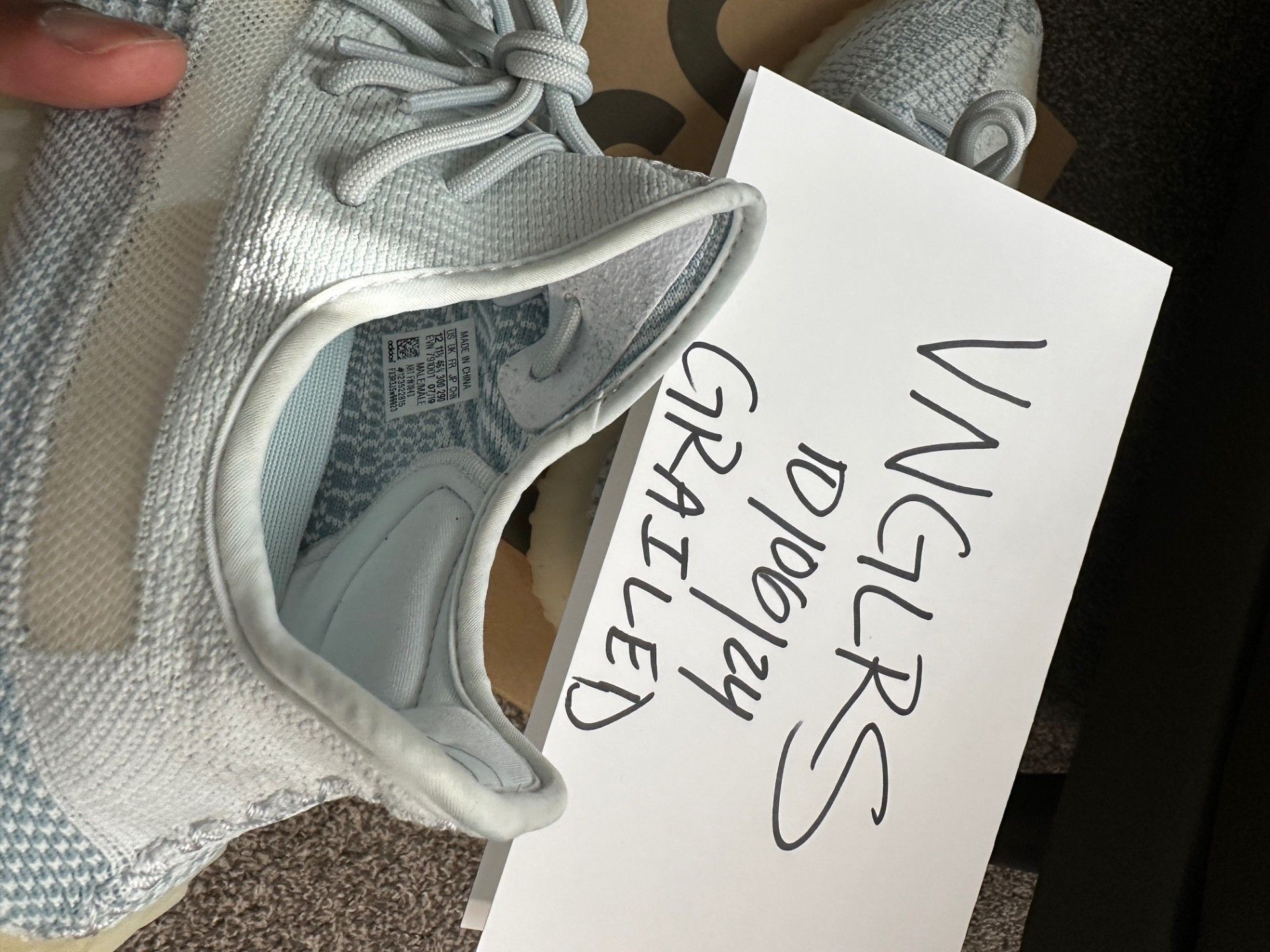 Adidas × Yeezy Adidas Yeezy Boost 350 V2Cloud White Size US 12 / EU 45 - 4 Thumbnail