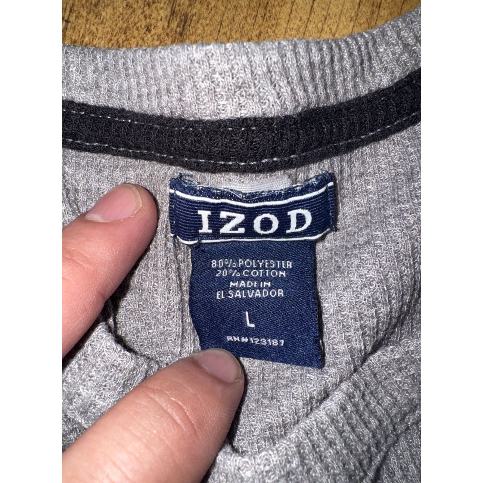 Izod VINTAGE Izod Gray Thermal Long Sleeve Shirt Waffle Knit L Men's 90s Y2K Basics Size US L / EU 52-54 / 3 - 3 Thumbnail