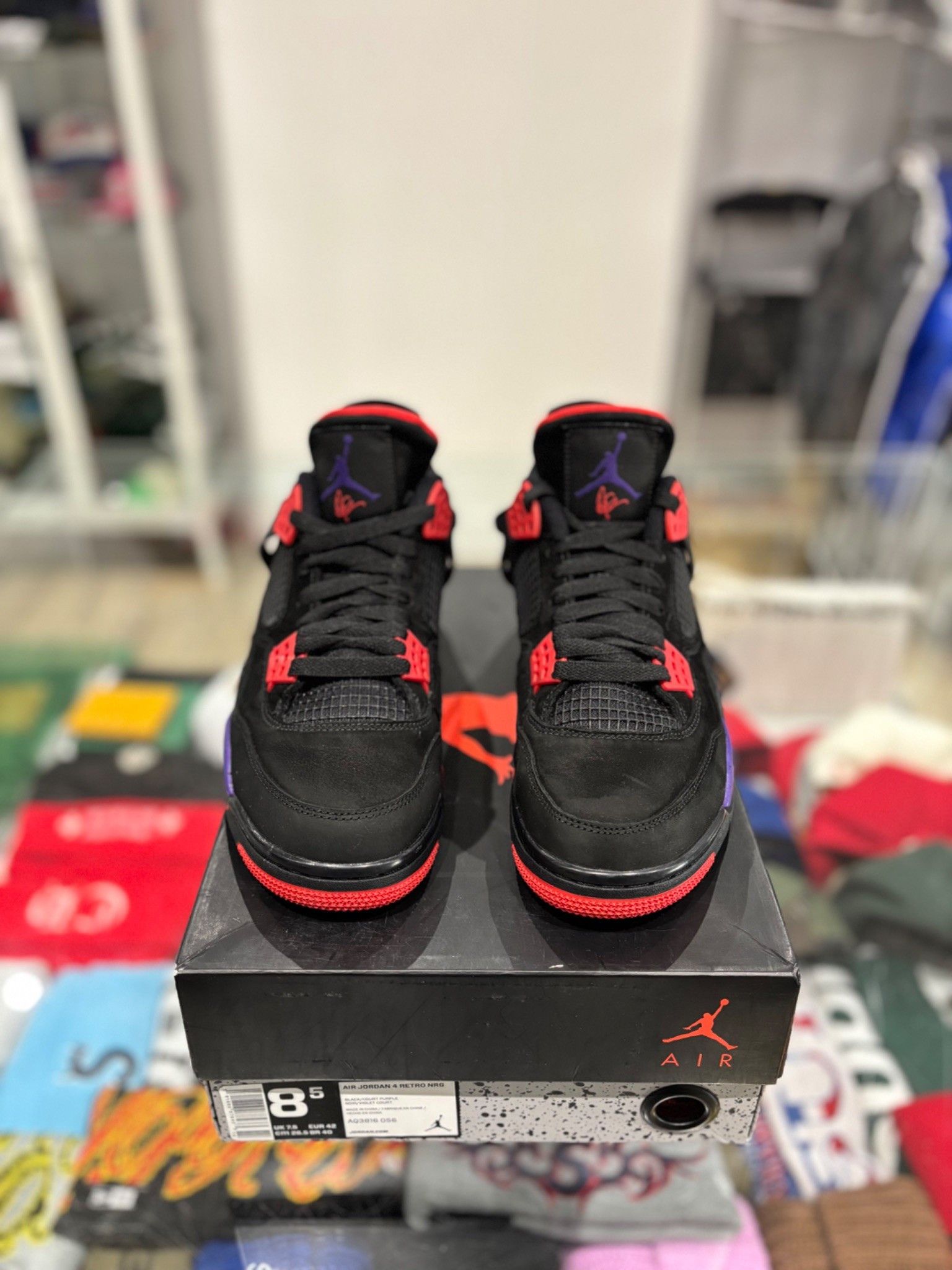 Jordan Brand Jordan 4 Raptors Drake OVO (2019) Size US 8.5 / EU 41-42 - 4 Thumbnail