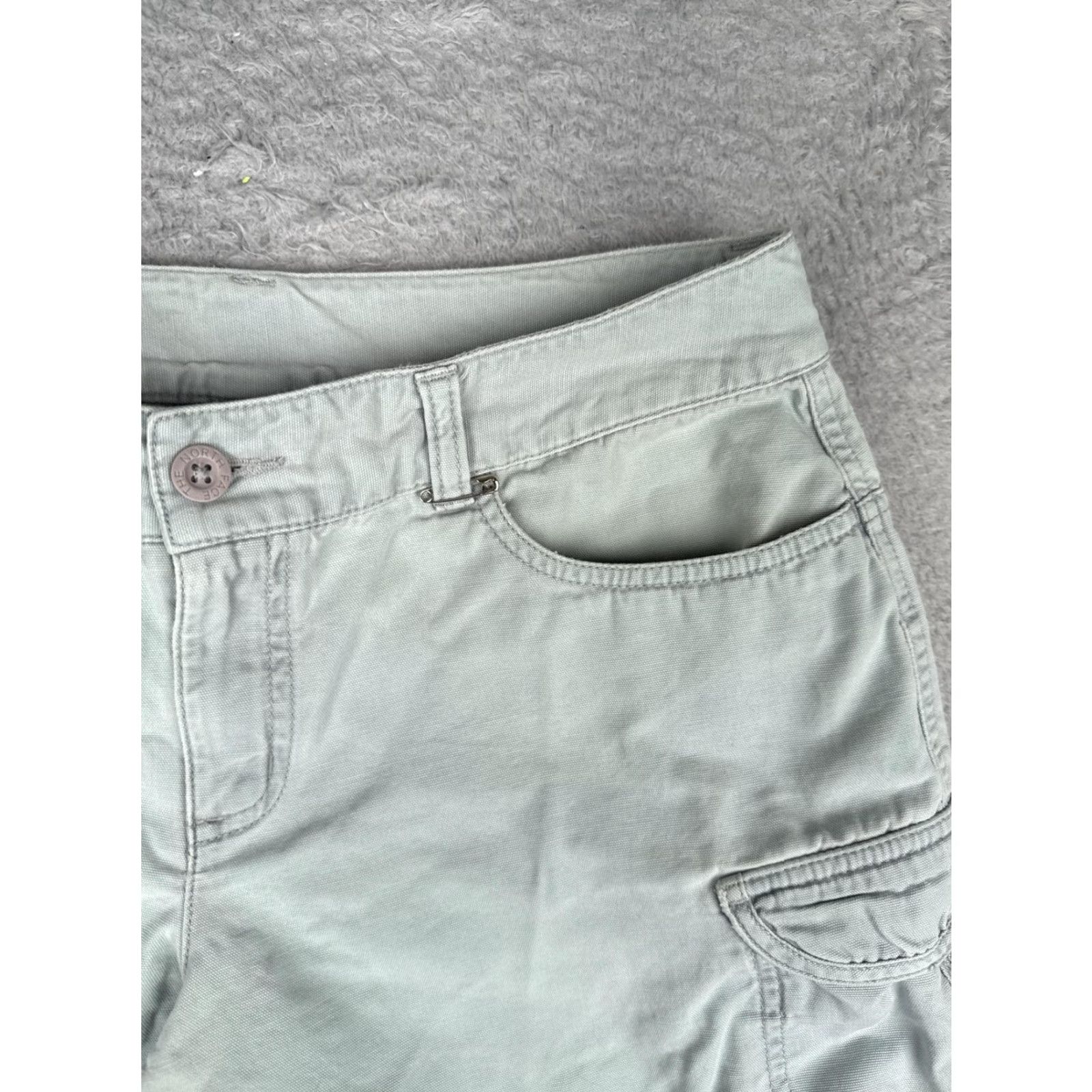 The North Face The North Face Cargo Shorts Womens 8 Green Cotton Twill Hiking Outdoor 32x6 Size 30" / US 8 / IT 44 - 5 Thumbnail