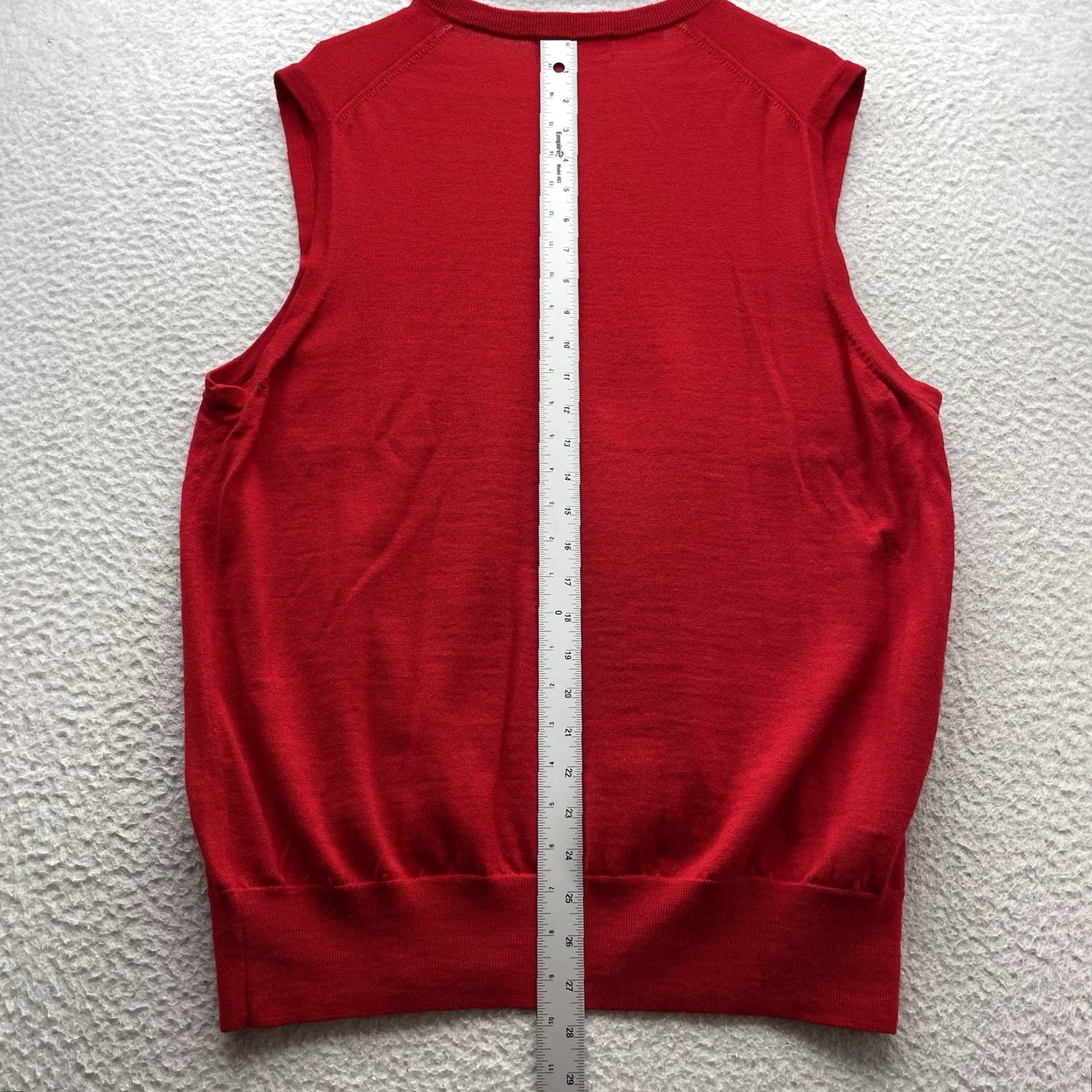 Brooks Brothers Brooks Brothers Sweater Vest Mens XL V-Neck Red Wool Knit Golf Vest Size US XL / EU 56 / 4 - 4 Thumbnail