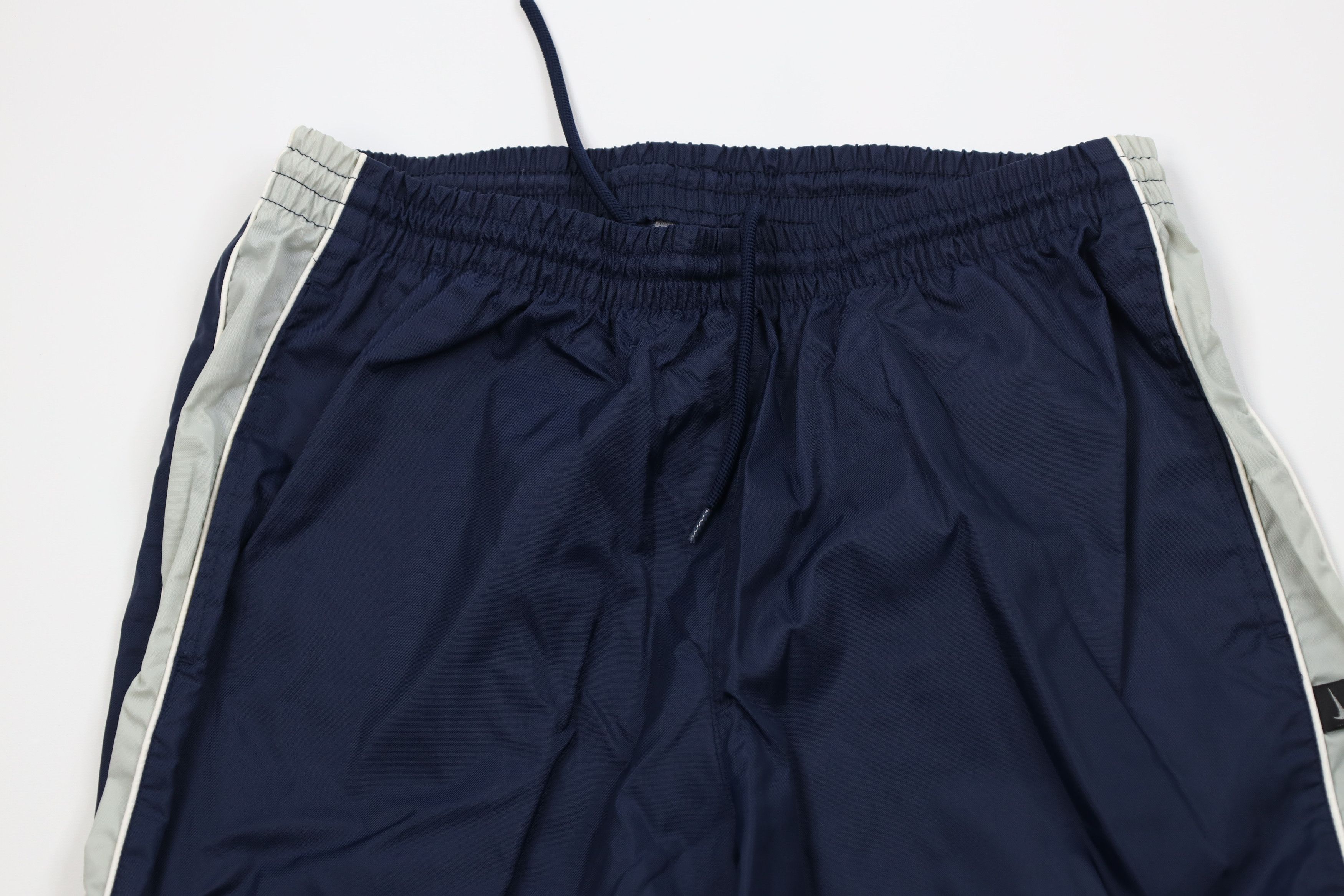 Nike Vintage Y2K Nike Mini Swoosh Wide Leg Windbreaker Pants Size US 34 / EU 50 - 2 Thumbnail