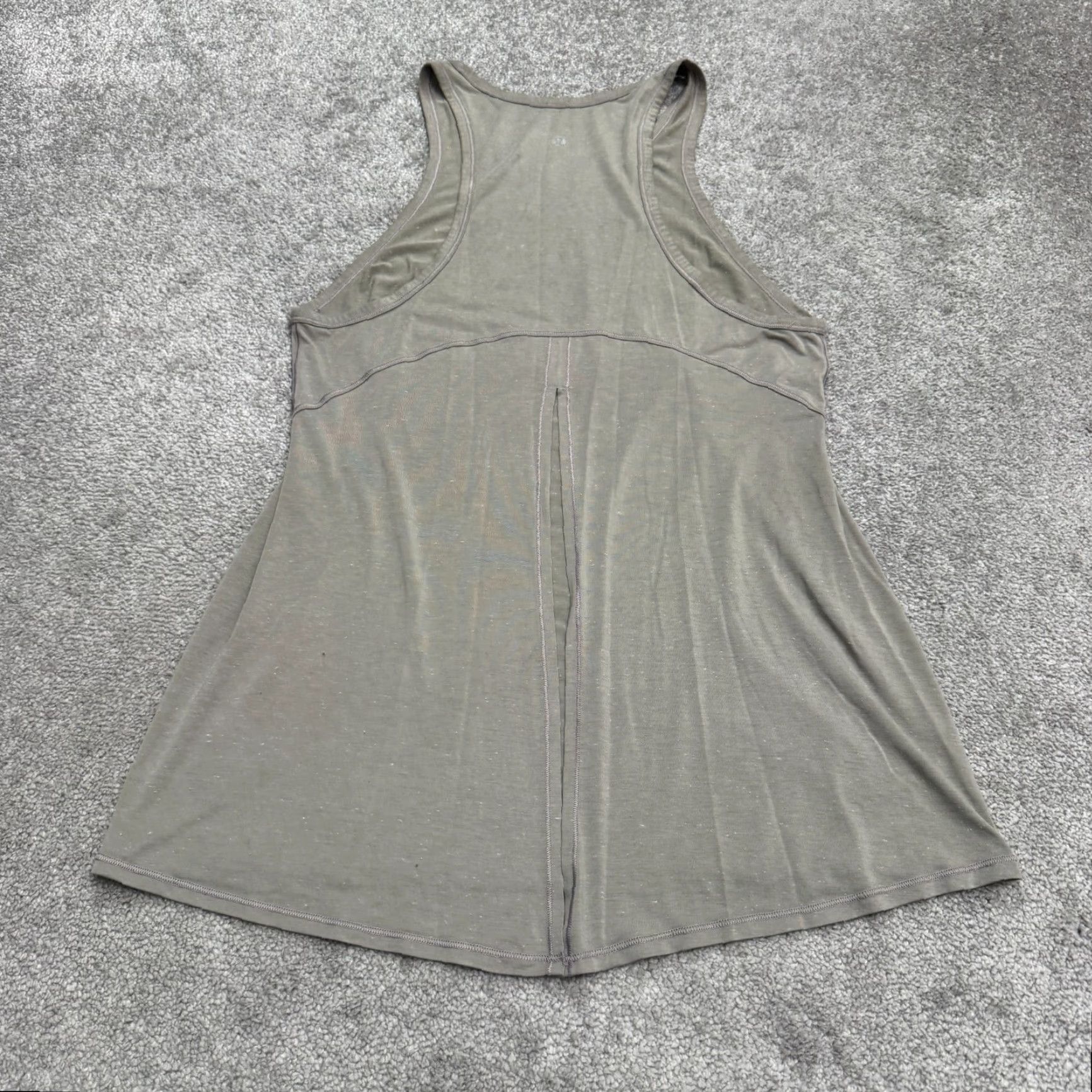 Lululemon VINTAGE Lululemon Tank Top Womens Size 6 Green Athletic Sleeveless Racerback Yoga Workout Size M / US 6-8 / IT 42-44 - 2 Thumbnail