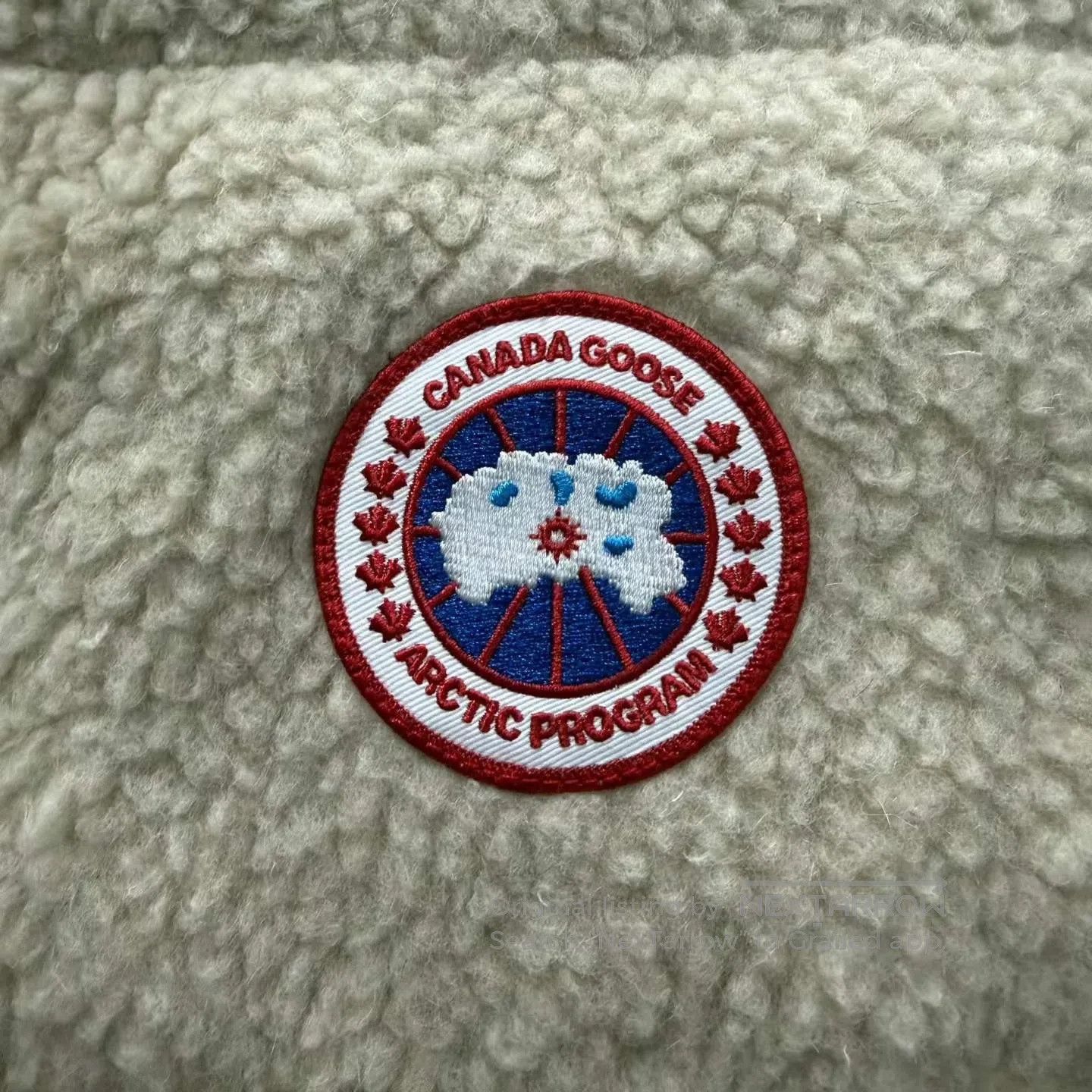 Canada Goose Canada Goose Khaki Fleece Canvas Patchwork Vest| Size US XL / EU 56 / 4 - 3 Thumbnail